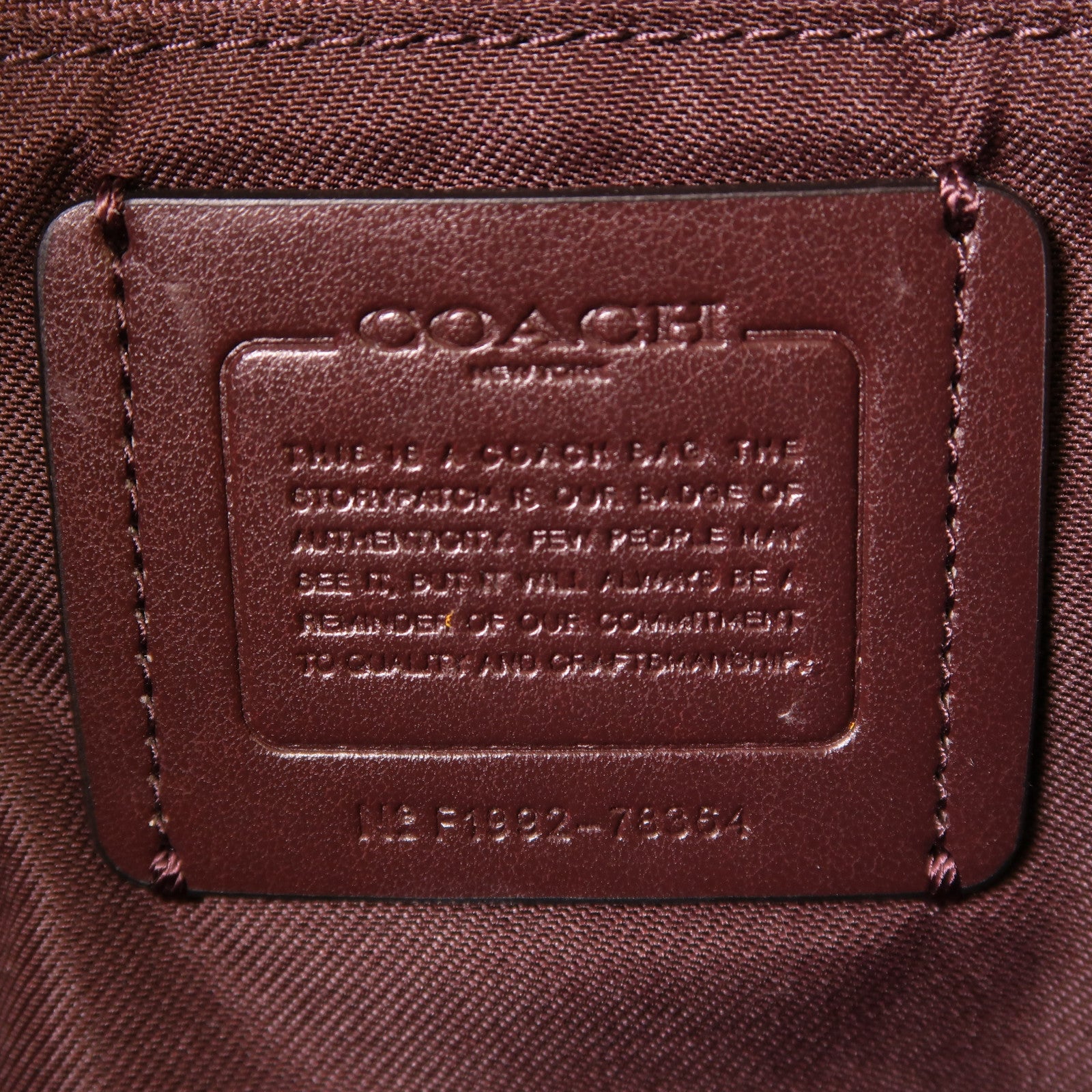 COACH 牛皮皮革Shoulder Bag銀扣肩背袋