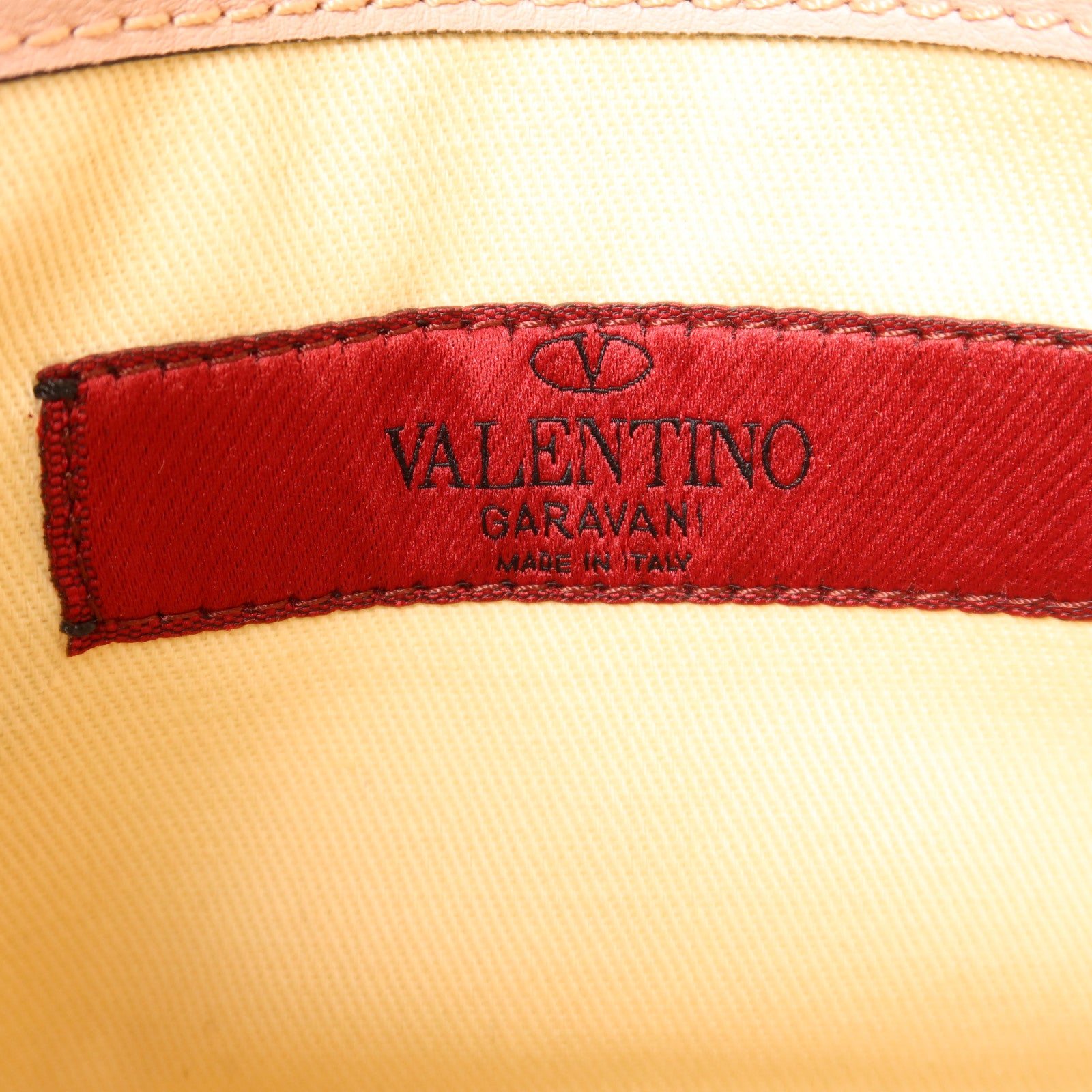 Valentino 牛皮皮革Garavani Rockstud Flap金扣肩背袋