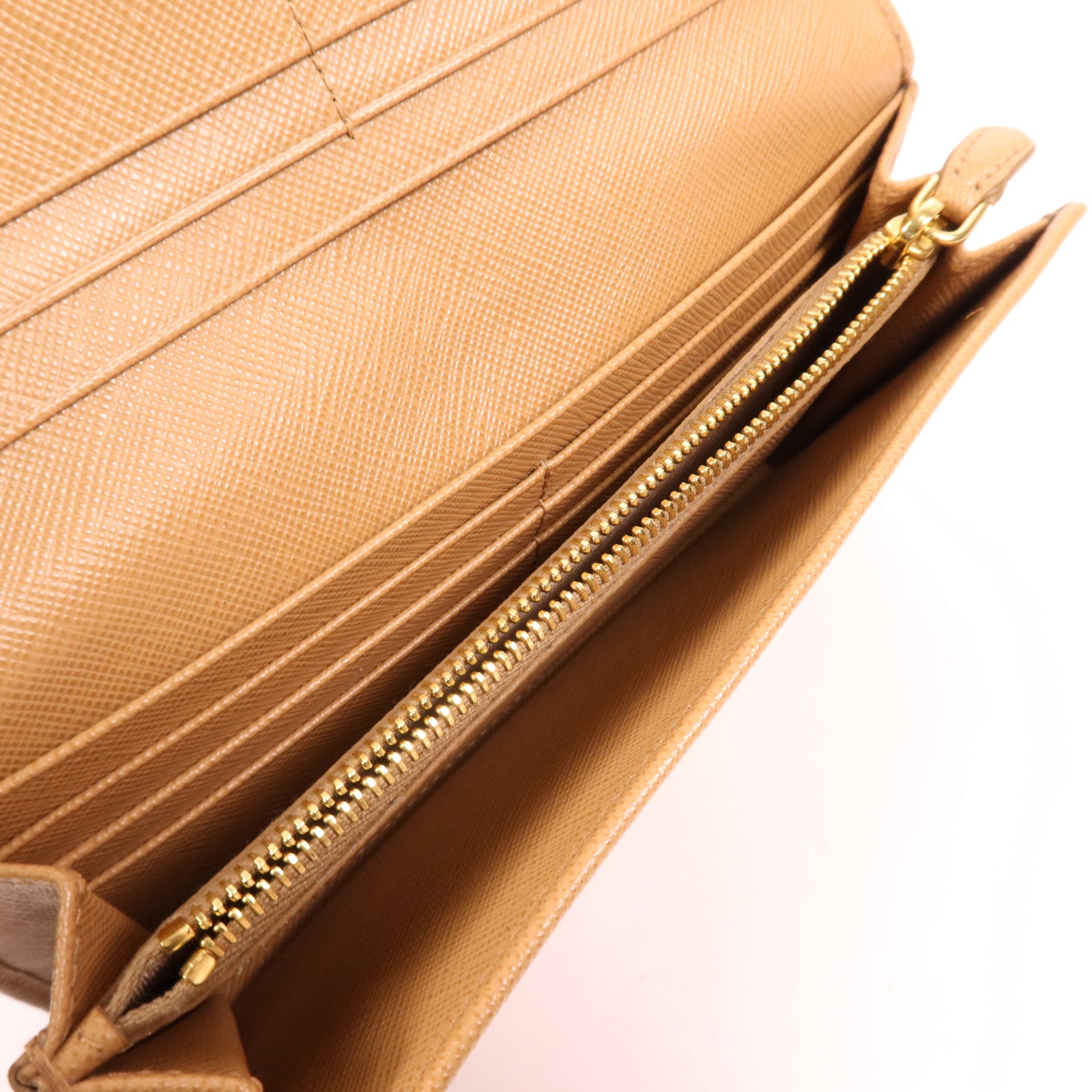 PRADA 牛皮皮革Long Wallet金扣長錢包