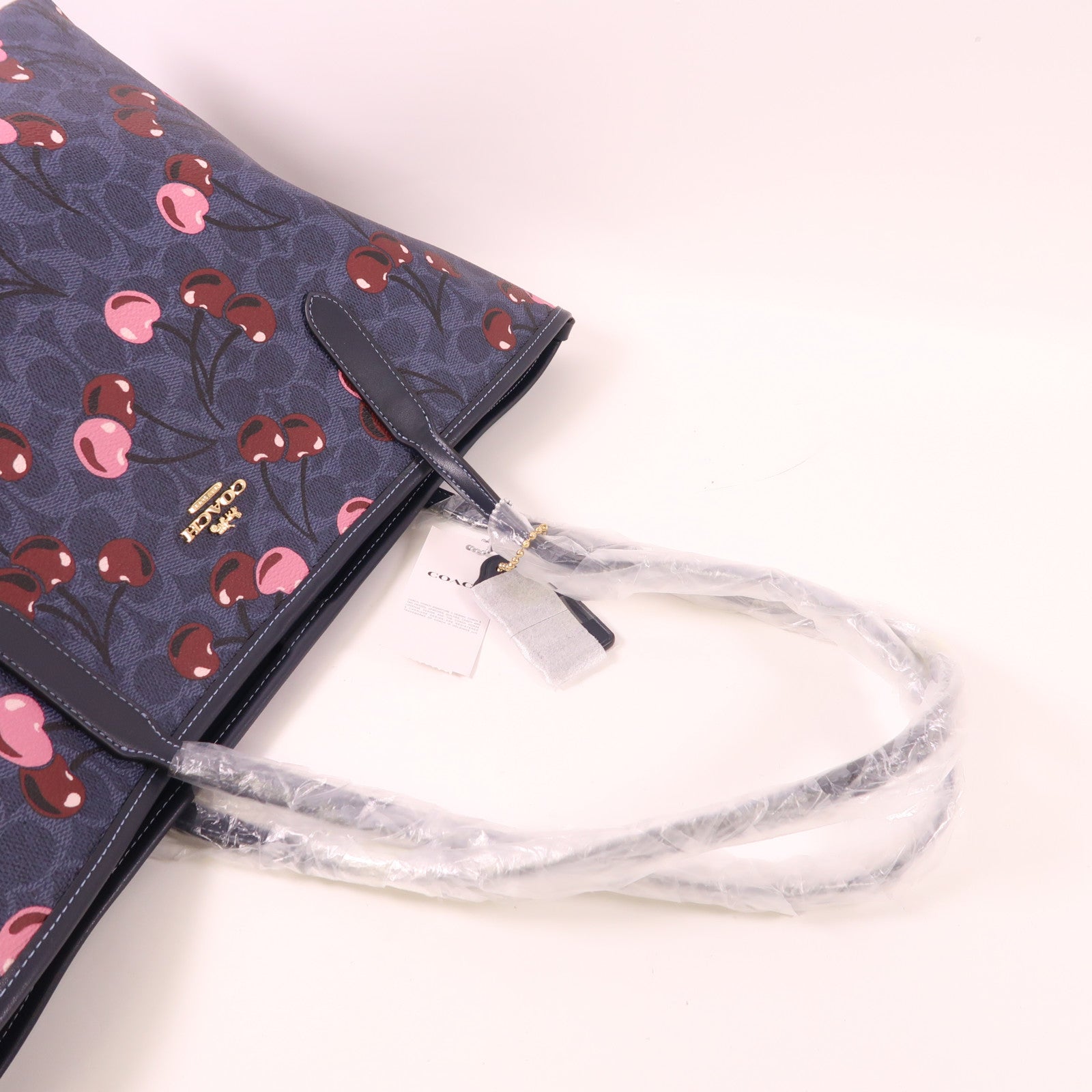 COACH 塗層帆布Tote Bag金扣手挽袋