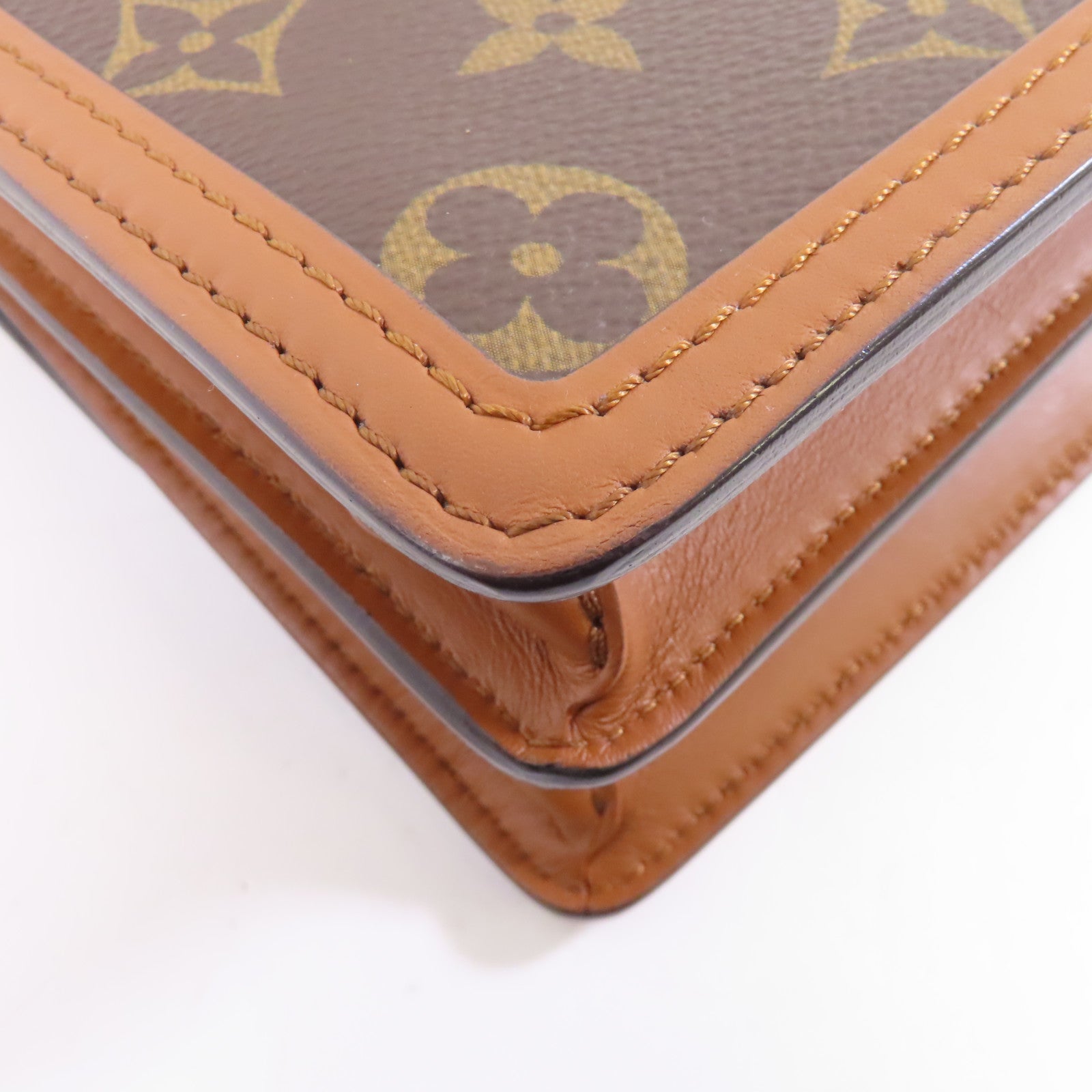 LOUIS VUITTON 【激減優惠】Monogram/Monogram Reverse Mini Dauphine金扣鏈帶肩背袋啡色
