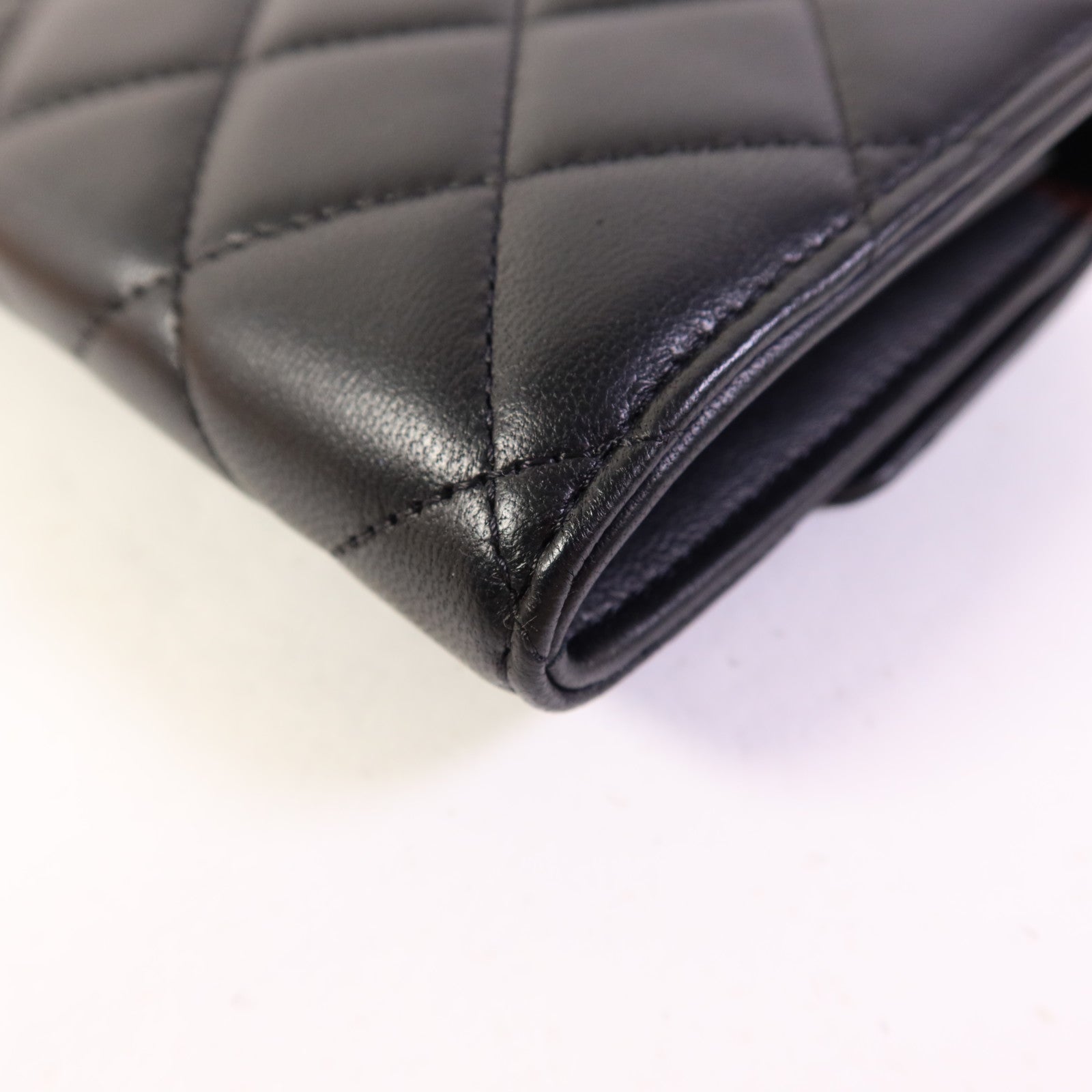 CHANEL 羊皮皮革Bifold Long Wallet銀扣長錢包