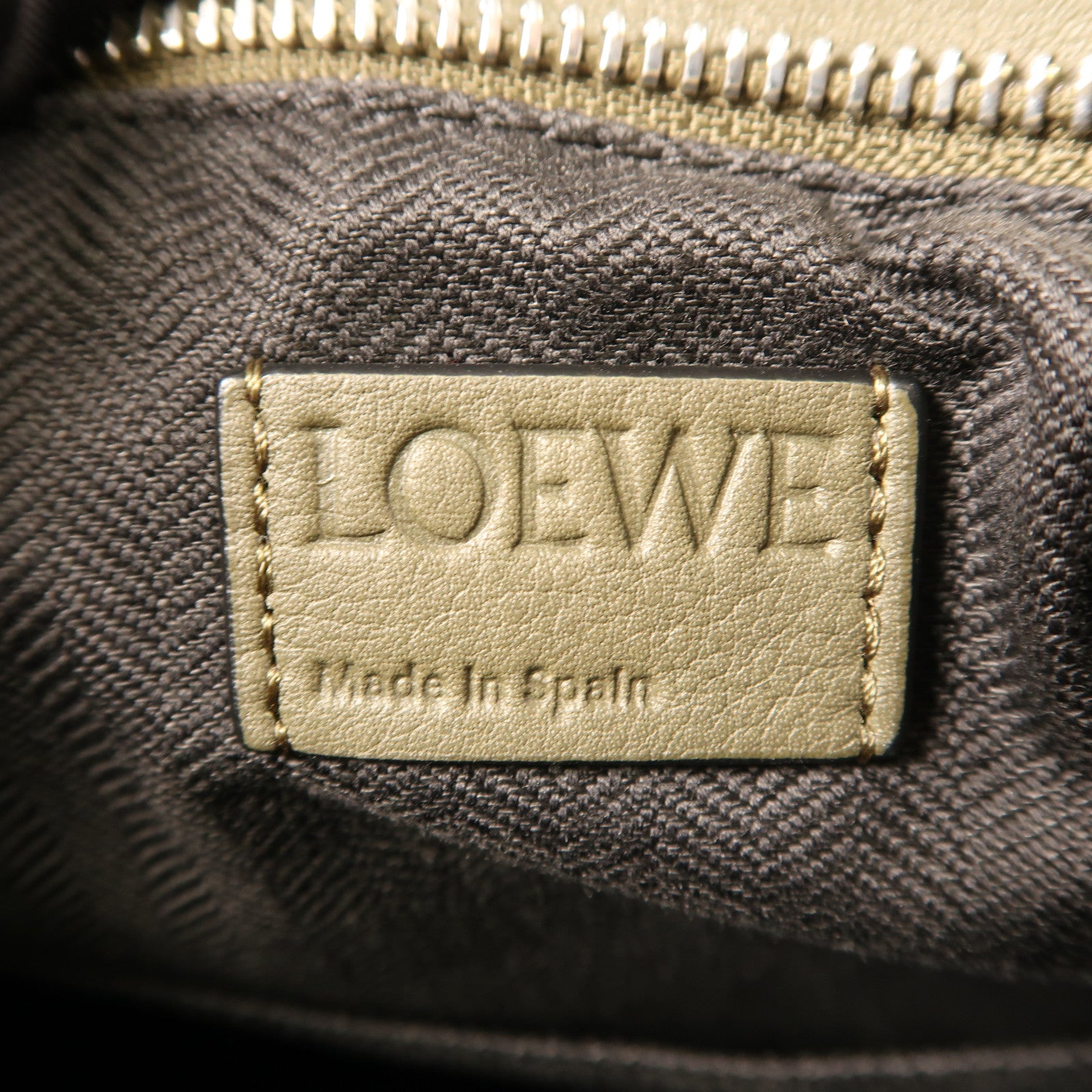 LOEWE 牛皮皮革Small Puzzle Bumbag銀扣肩背袋