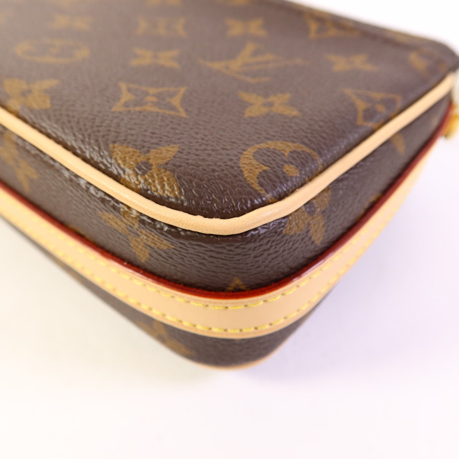 LOUIS VUITTON Monogram Vivacite金扣手挽肩背兩用袋