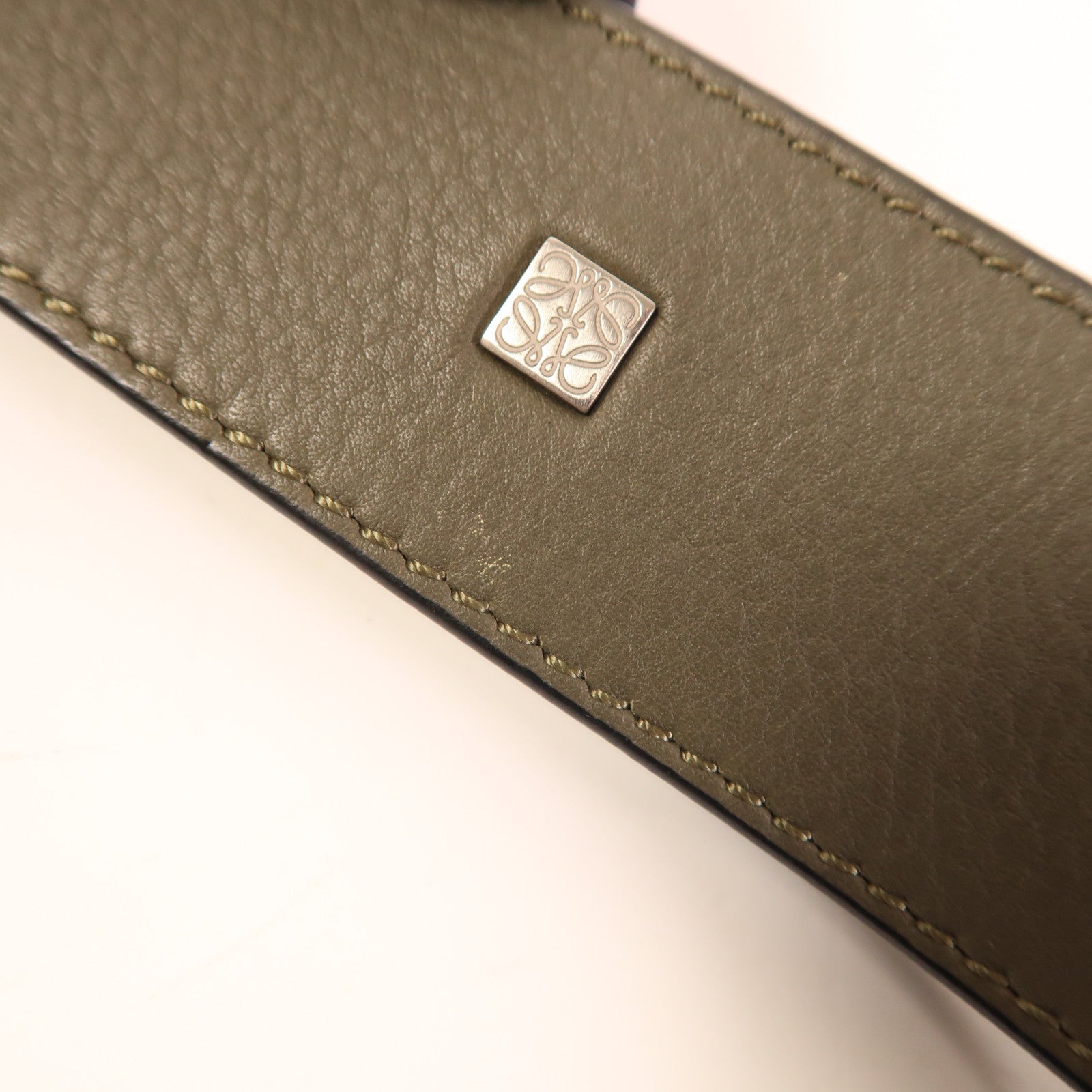 LOEWE 牛皮皮革Small Puzzle Bumbag銀扣肩背袋