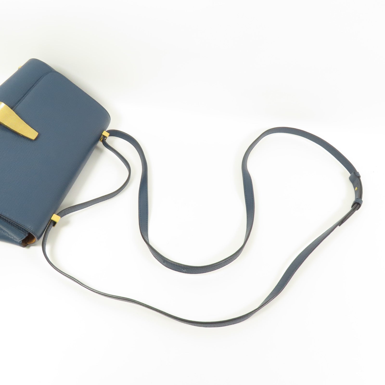 BOTTEGA VENETA 牛皮皮革Shoulder Bag金扣肩背袋