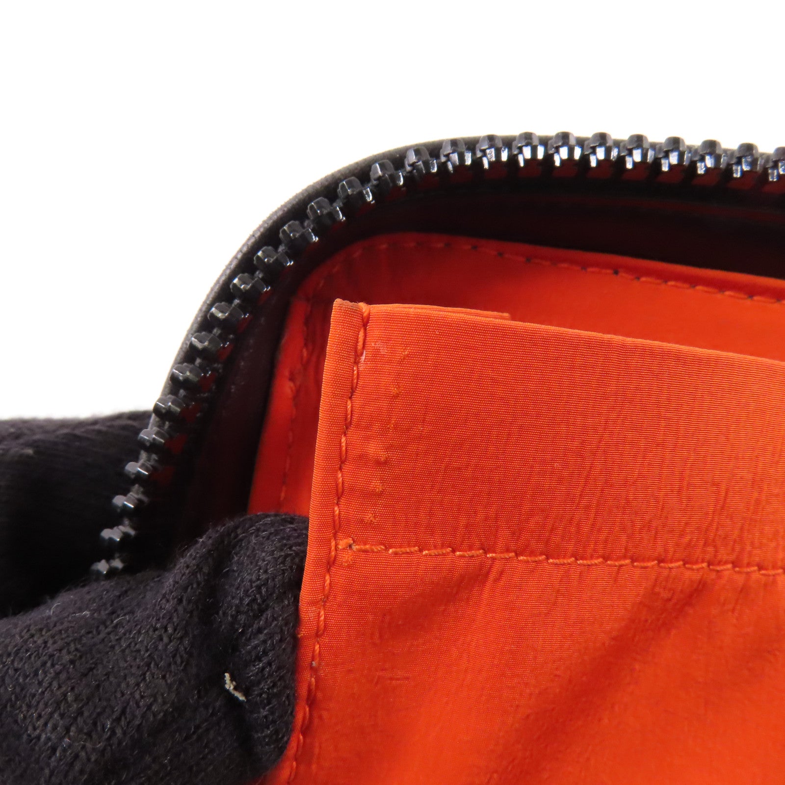 BOTTEGA VENETA 牛皮皮革Pouch手拿包