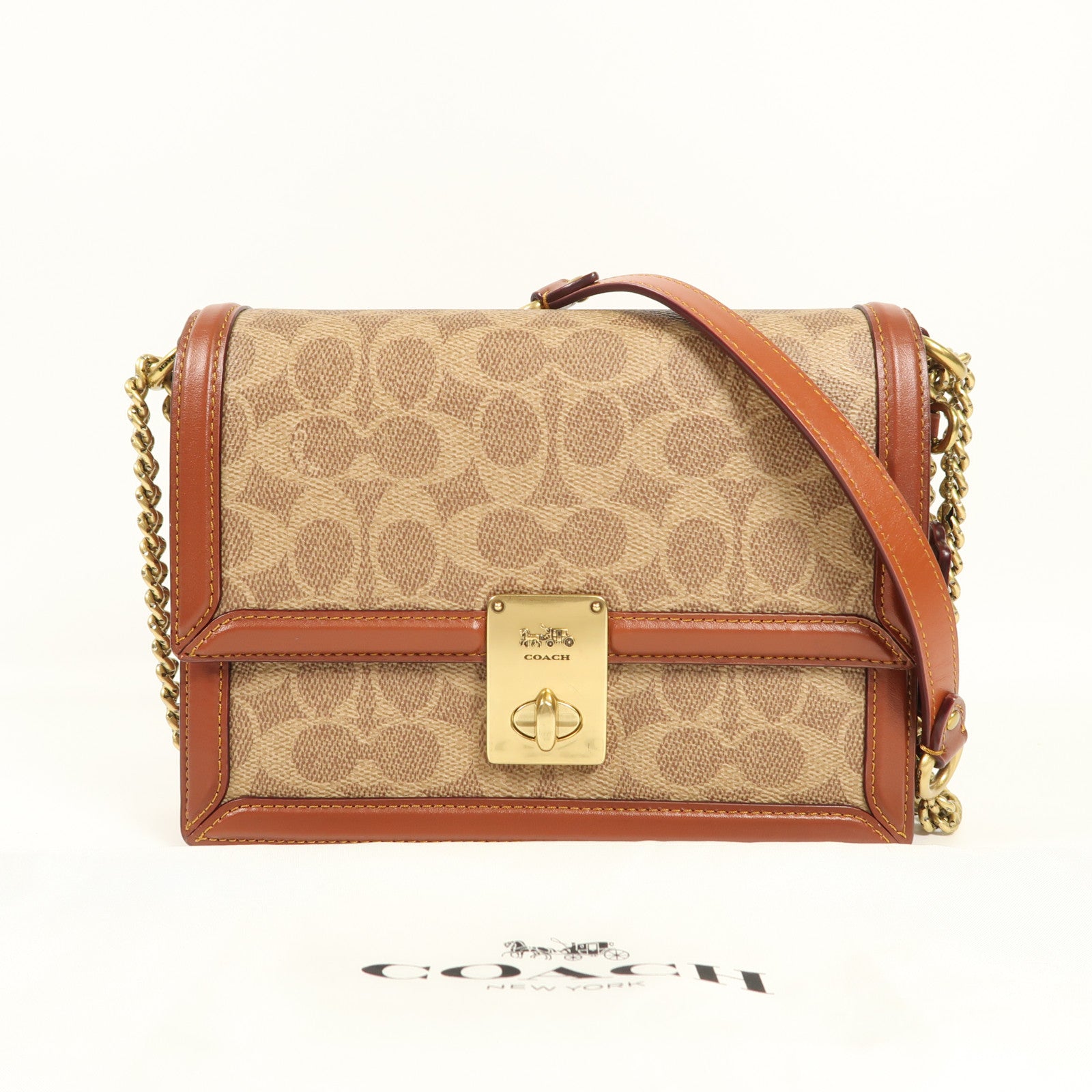 COACH 塗層帆布Chain Shoulder金扣肩背袋