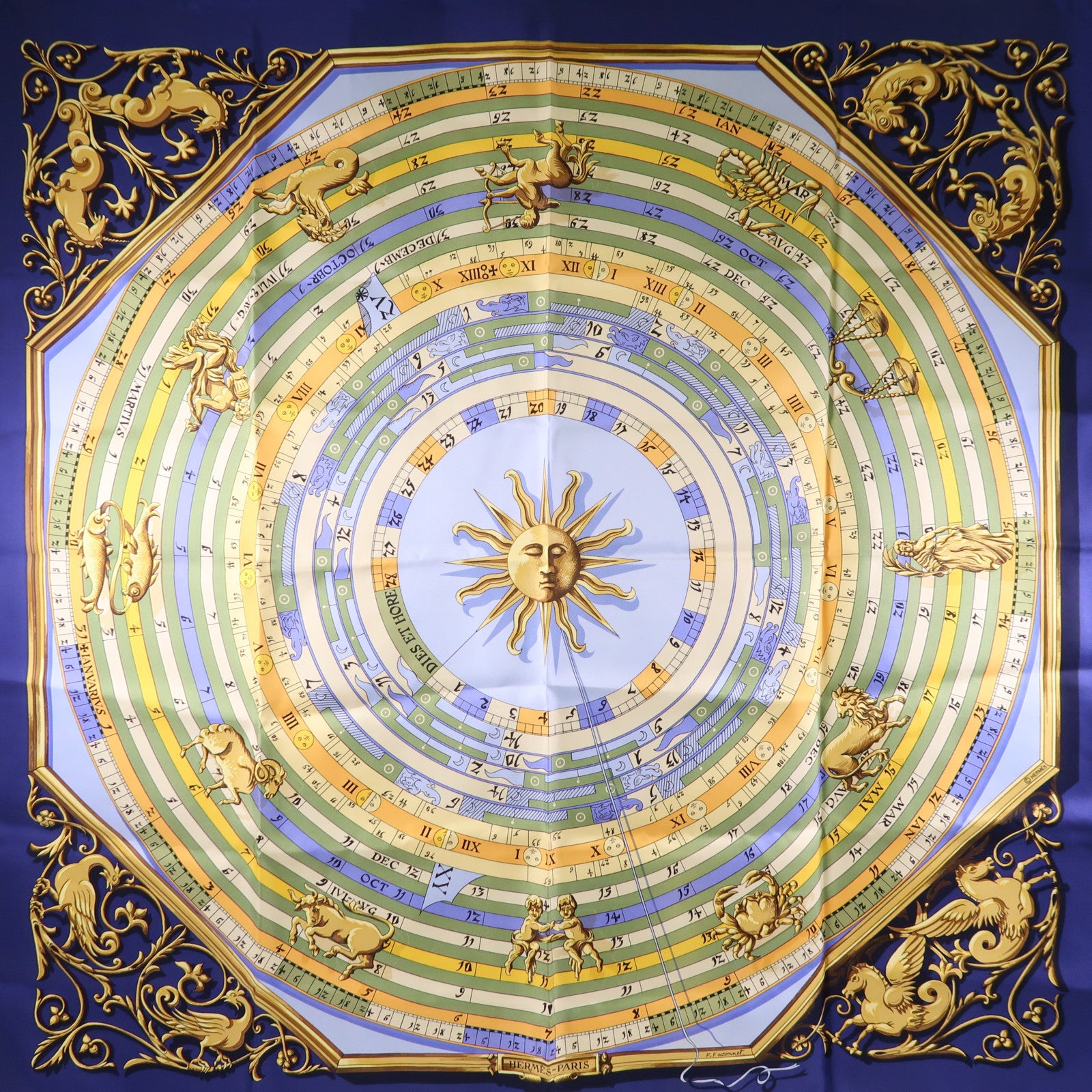 HERMES 絲質Scarf絲巾