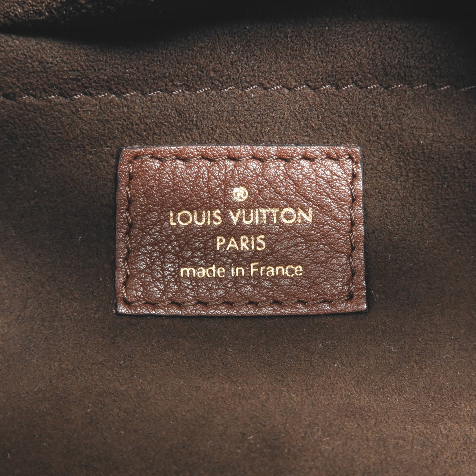 LOUIS VUITTON Monogram Mahina Mahina XS金扣肩背袋