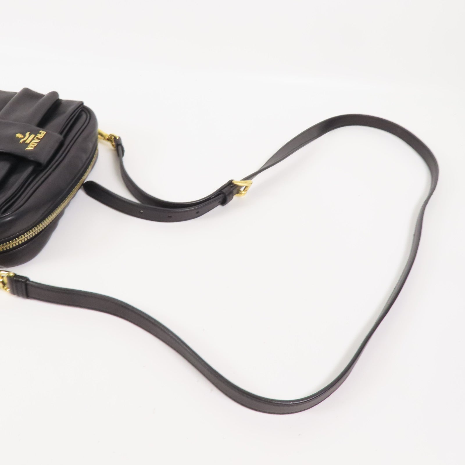 PRADA 羊皮皮革Nappa Fiocco Bow金扣肩背袋