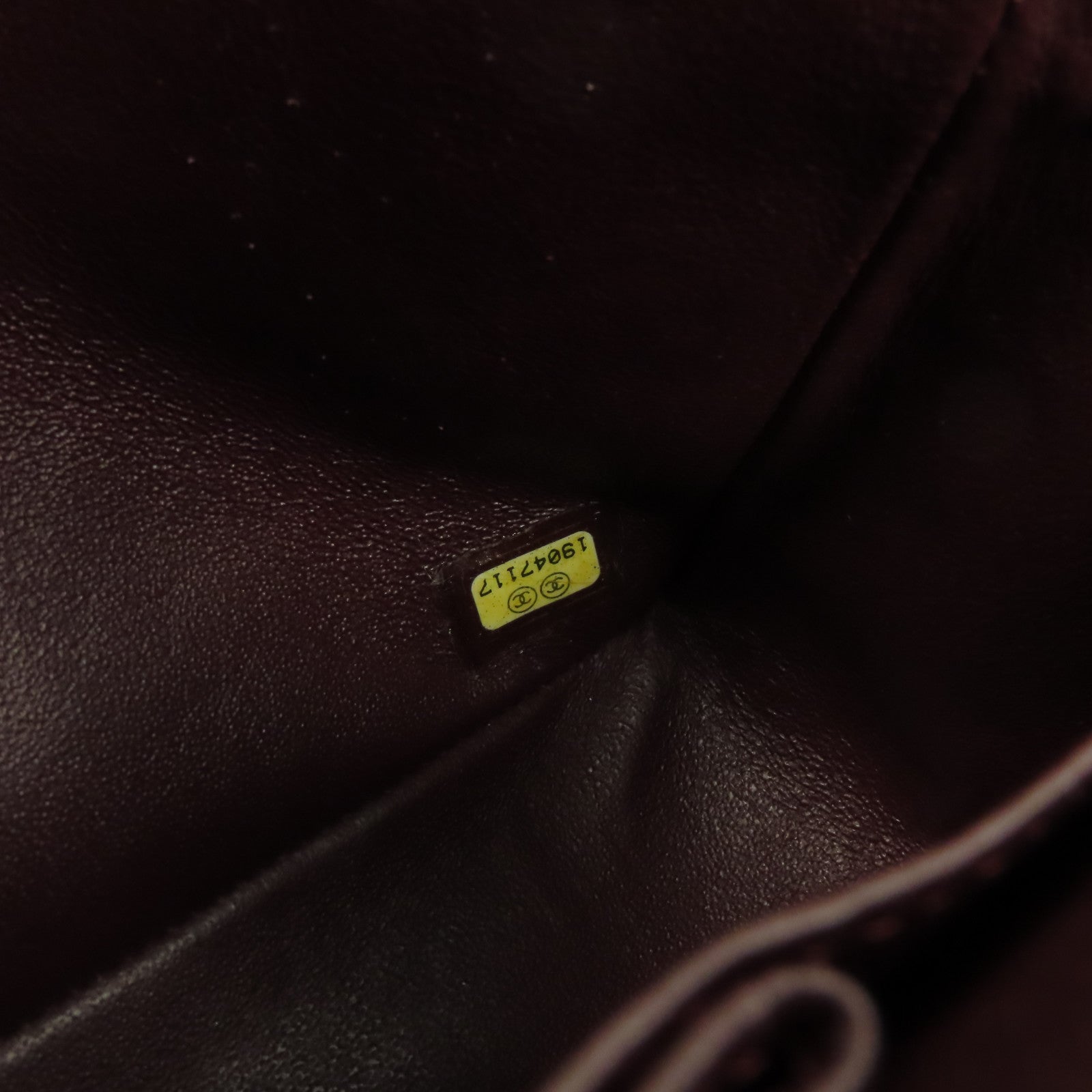 CHANEL 菱格羊皮皮革Classic Flap 23銀扣鏈帶肩背袋黑色