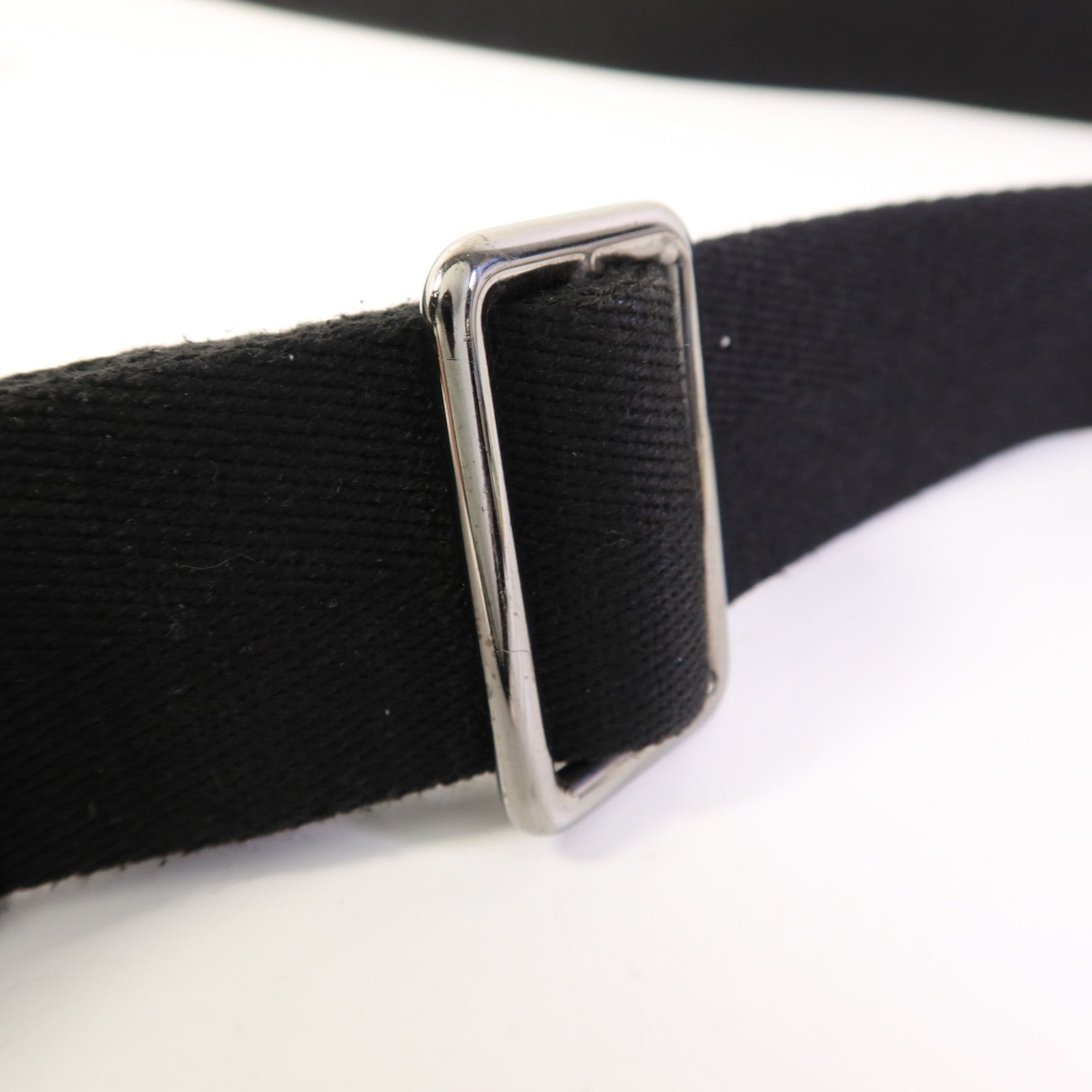 LOUIS VUITTON Monogram Eclipse District PM銀扣肩背袋