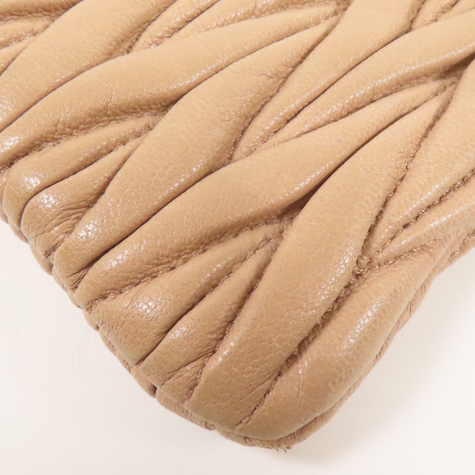 Miu Miu 羊皮皮革Card Case金扣卡片套