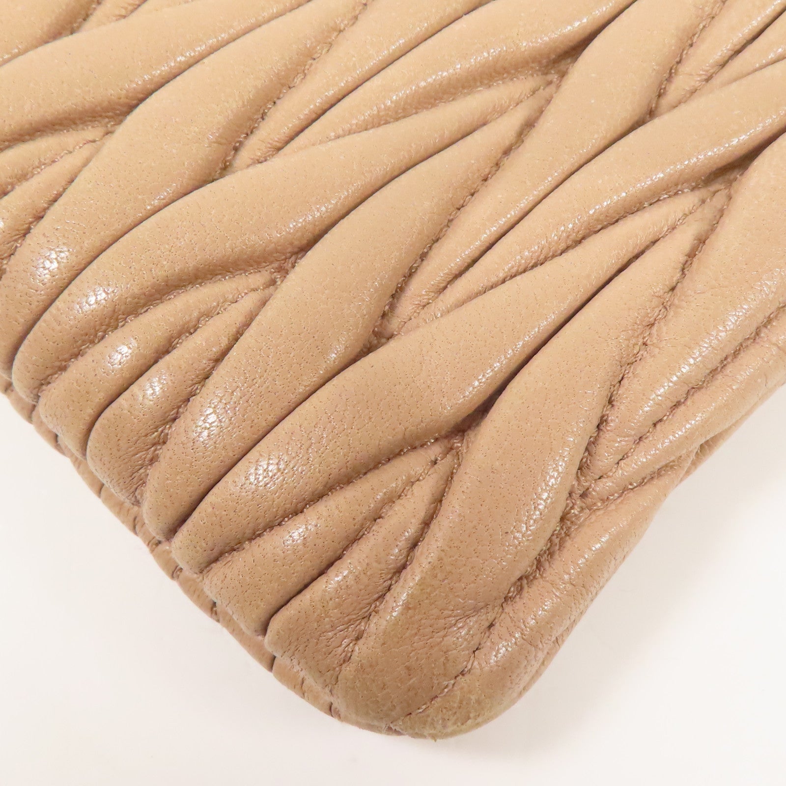 Miu Miu 羊皮皮革Card Case金扣卡片套