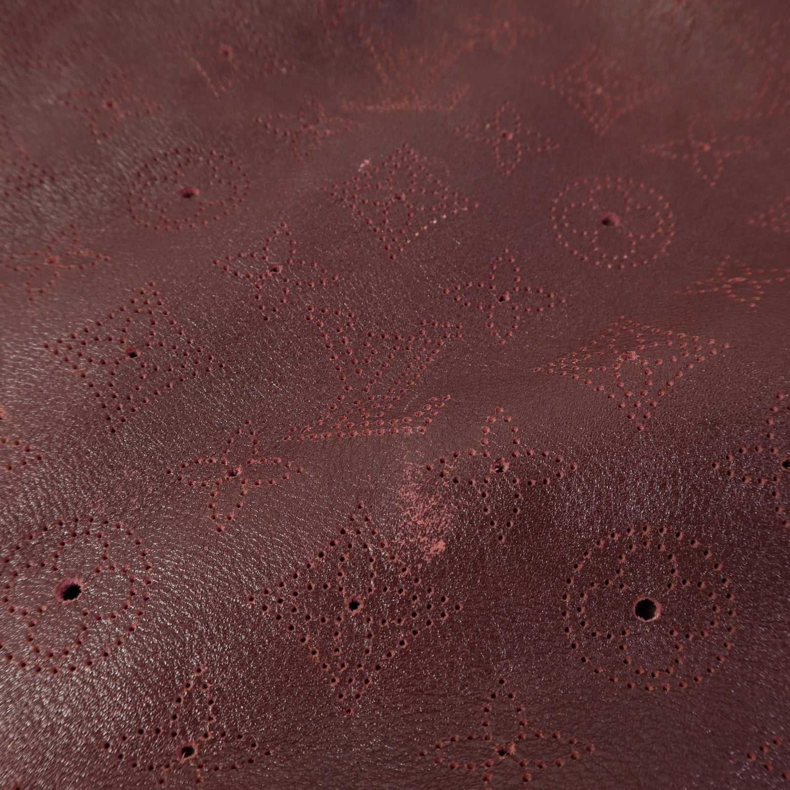 LOUIS VUITTON Mahina Onatah GM金扣肩背袋