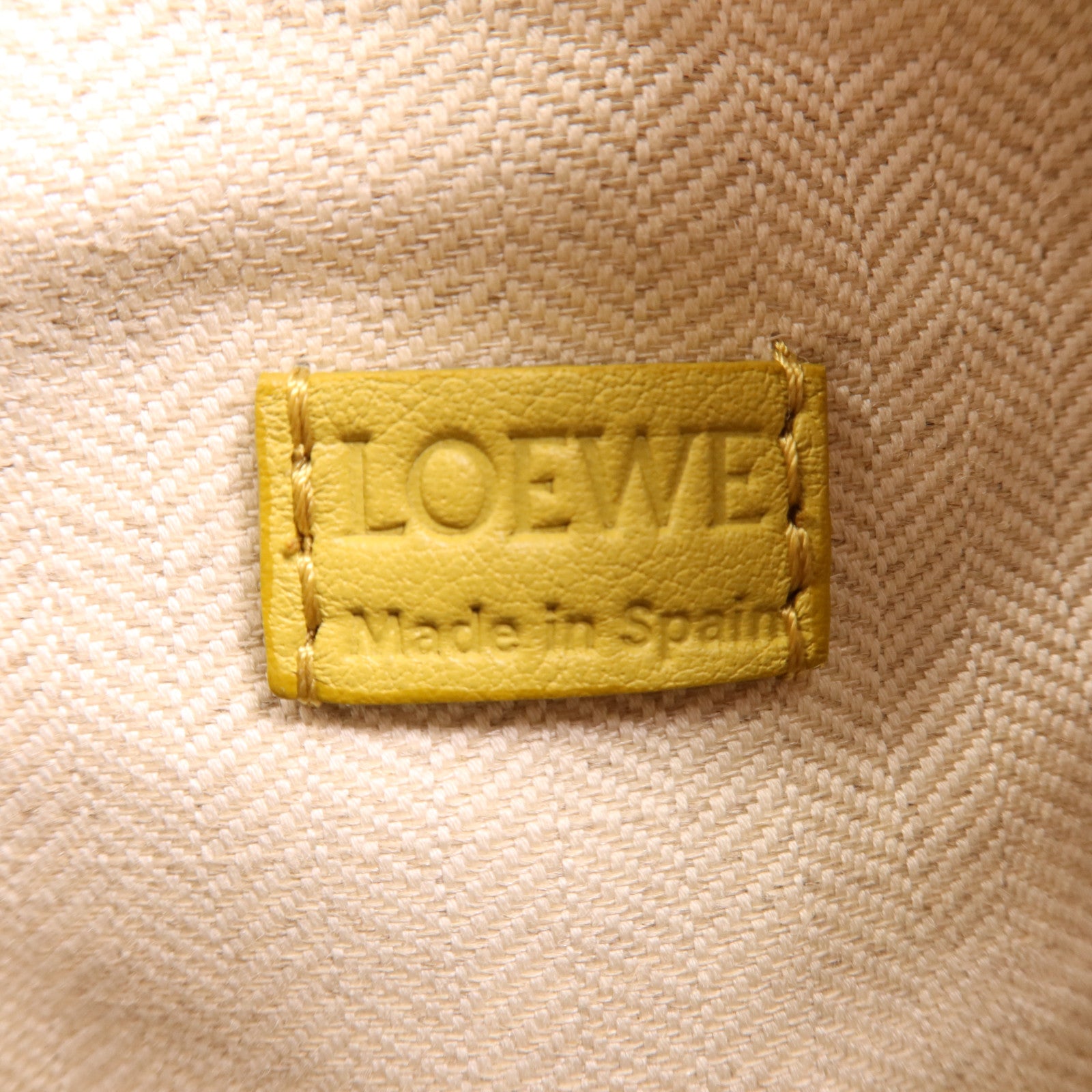 LOEWE 牛皮皮革Mini Puzzle金扣手挽肩背兩用袋