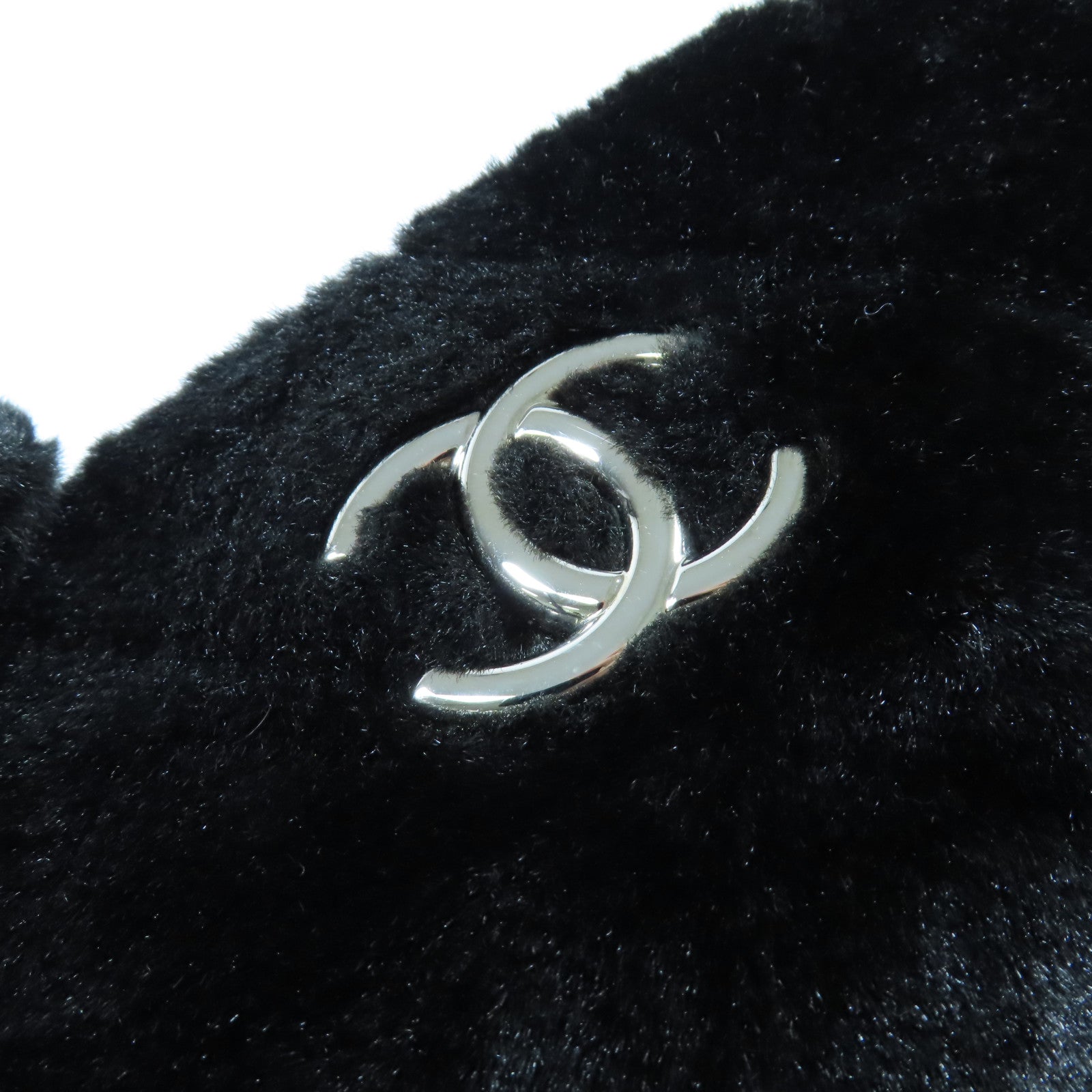 CHANEL【激減優惠】 兎毛Shoulder Bag銀扣肩背袋