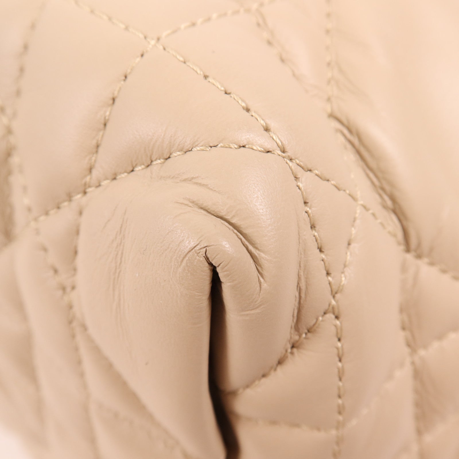 Dior 牛皮皮革Toujours Medium金扣手挽袋