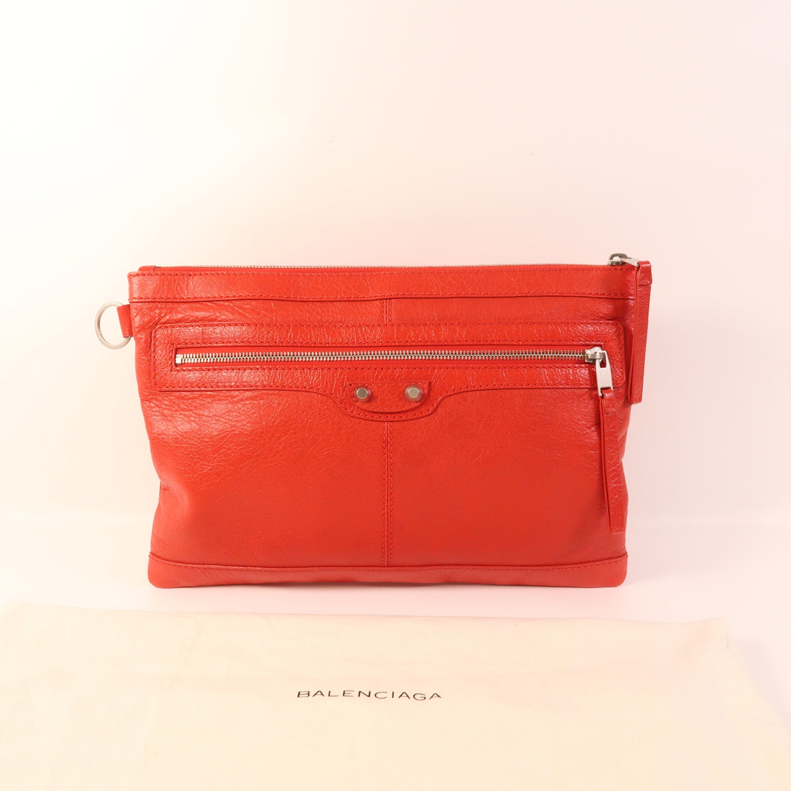 BALENCIAGA 牛皮皮革Pouch金扣手拿包