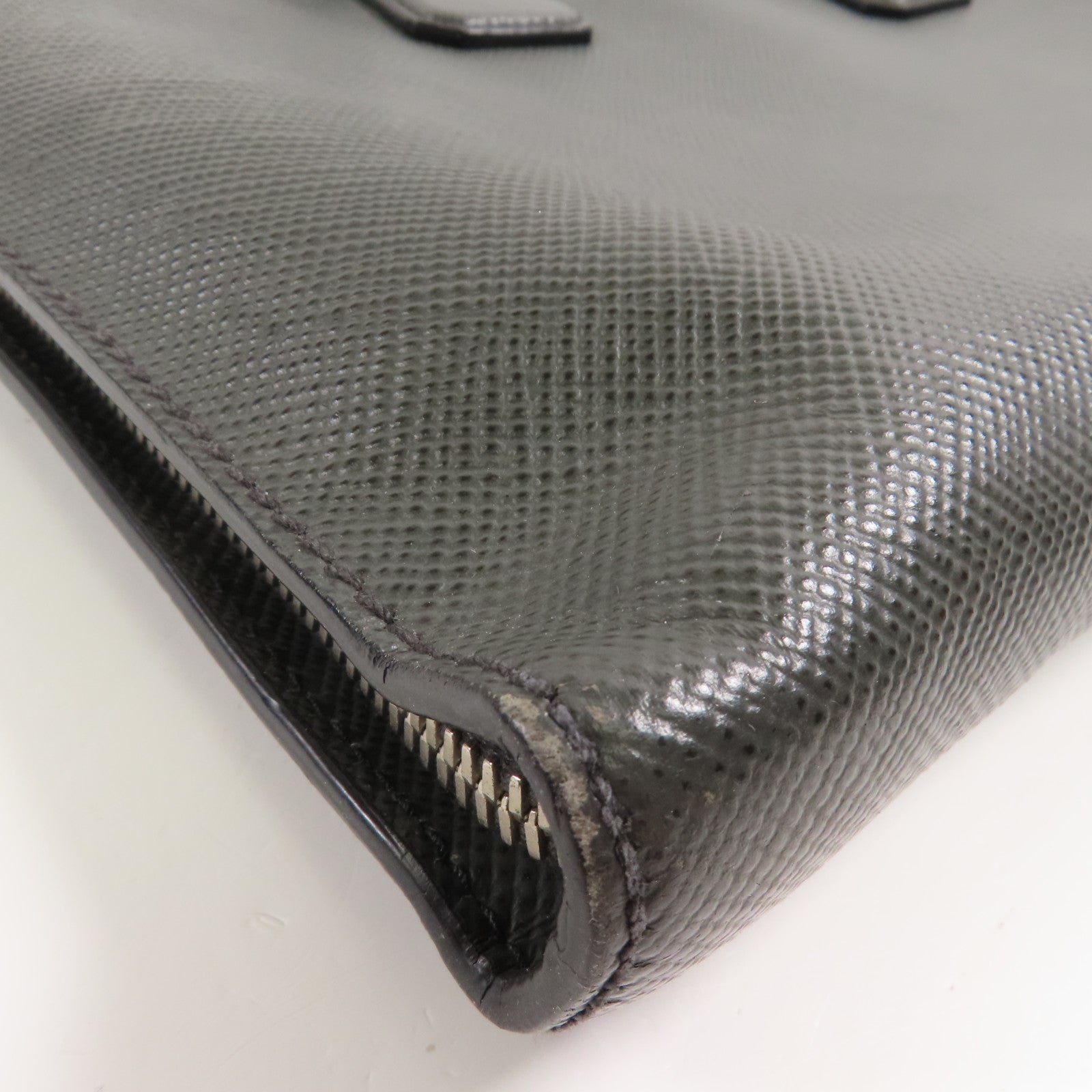 PRADA 牛皮皮革Briefcase銀扣公事包