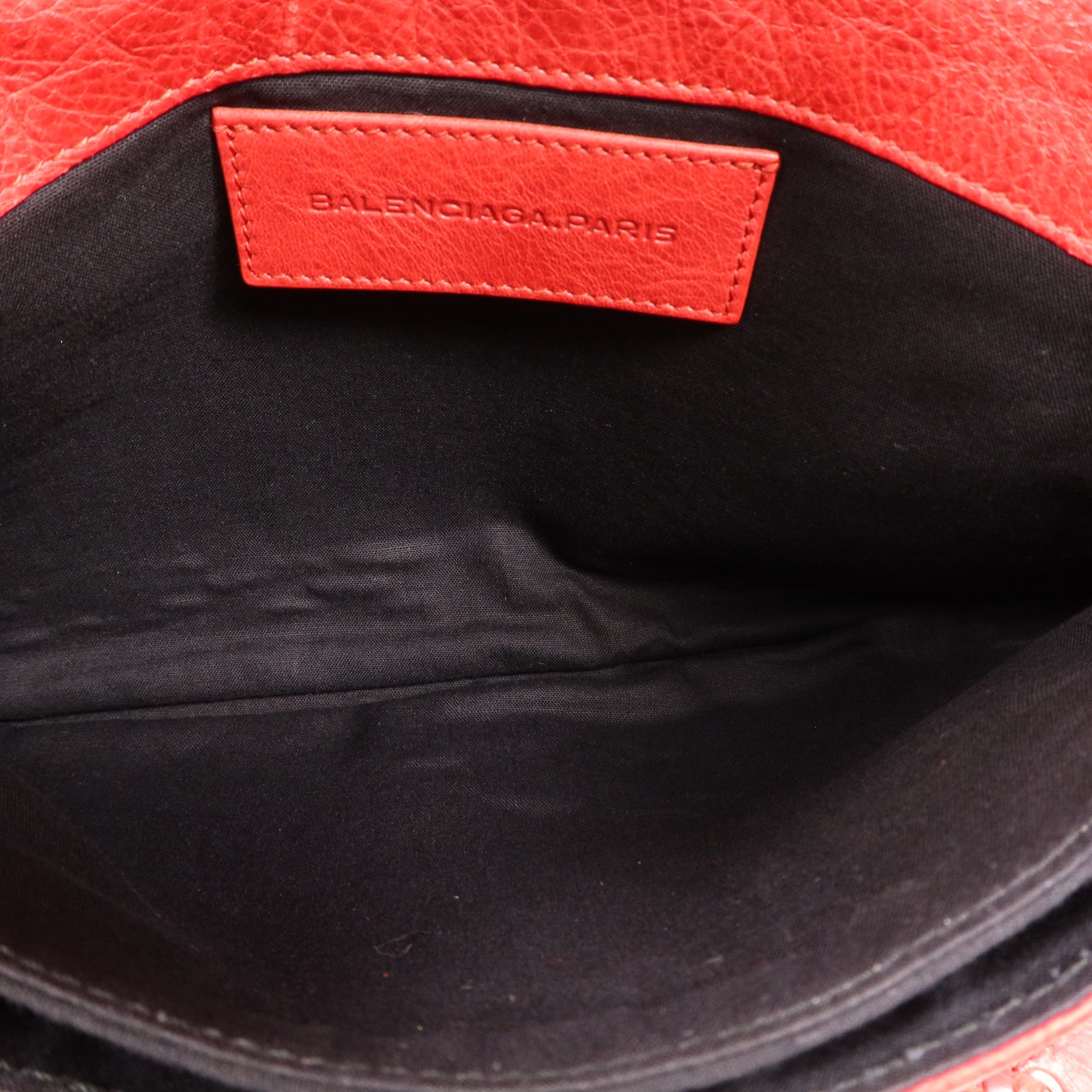 BALENCIAGA 牛皮皮革Clutch銀扣手拿包