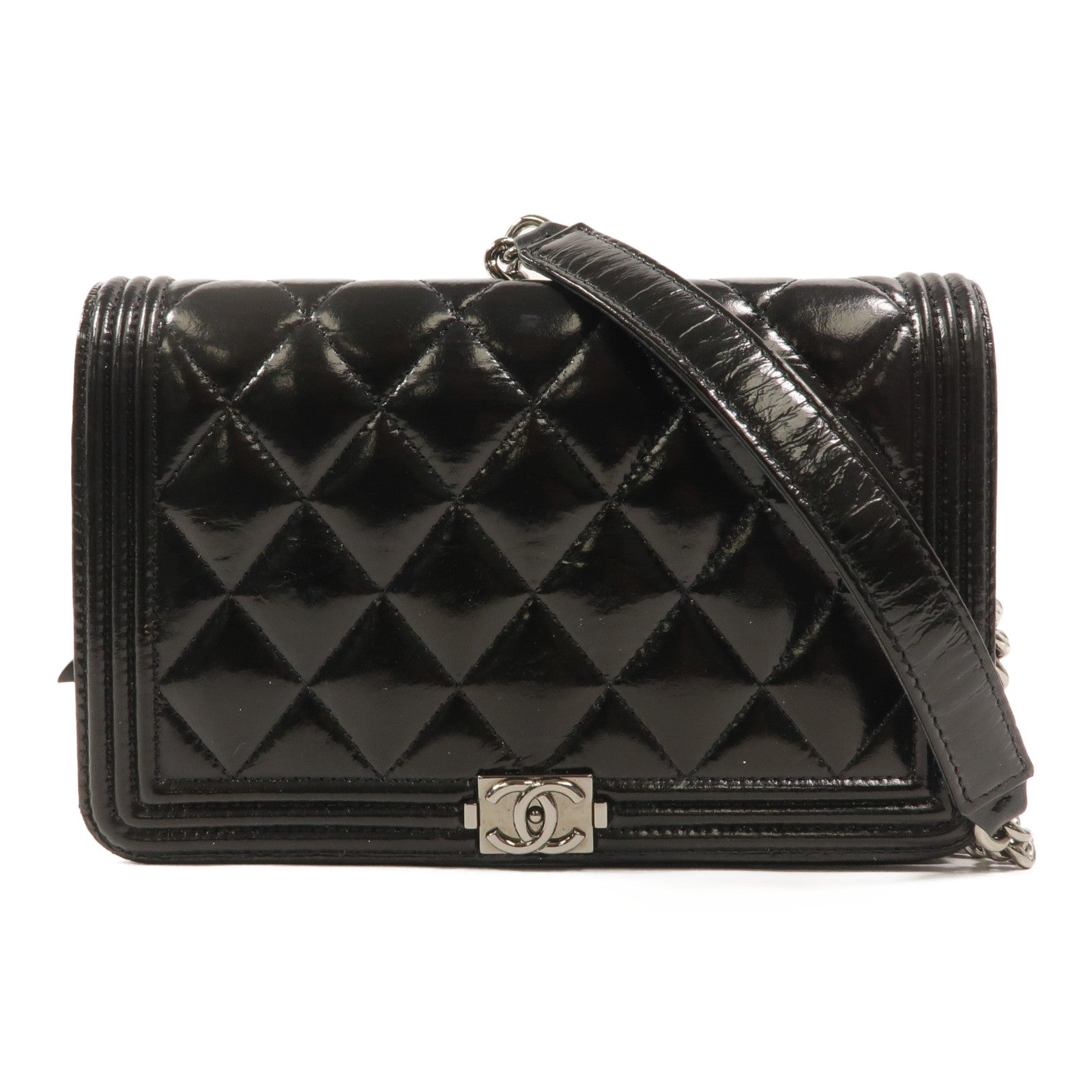 CHANEL 漆皮皮革WOC Wallet On Chain鏈帶肩背袋