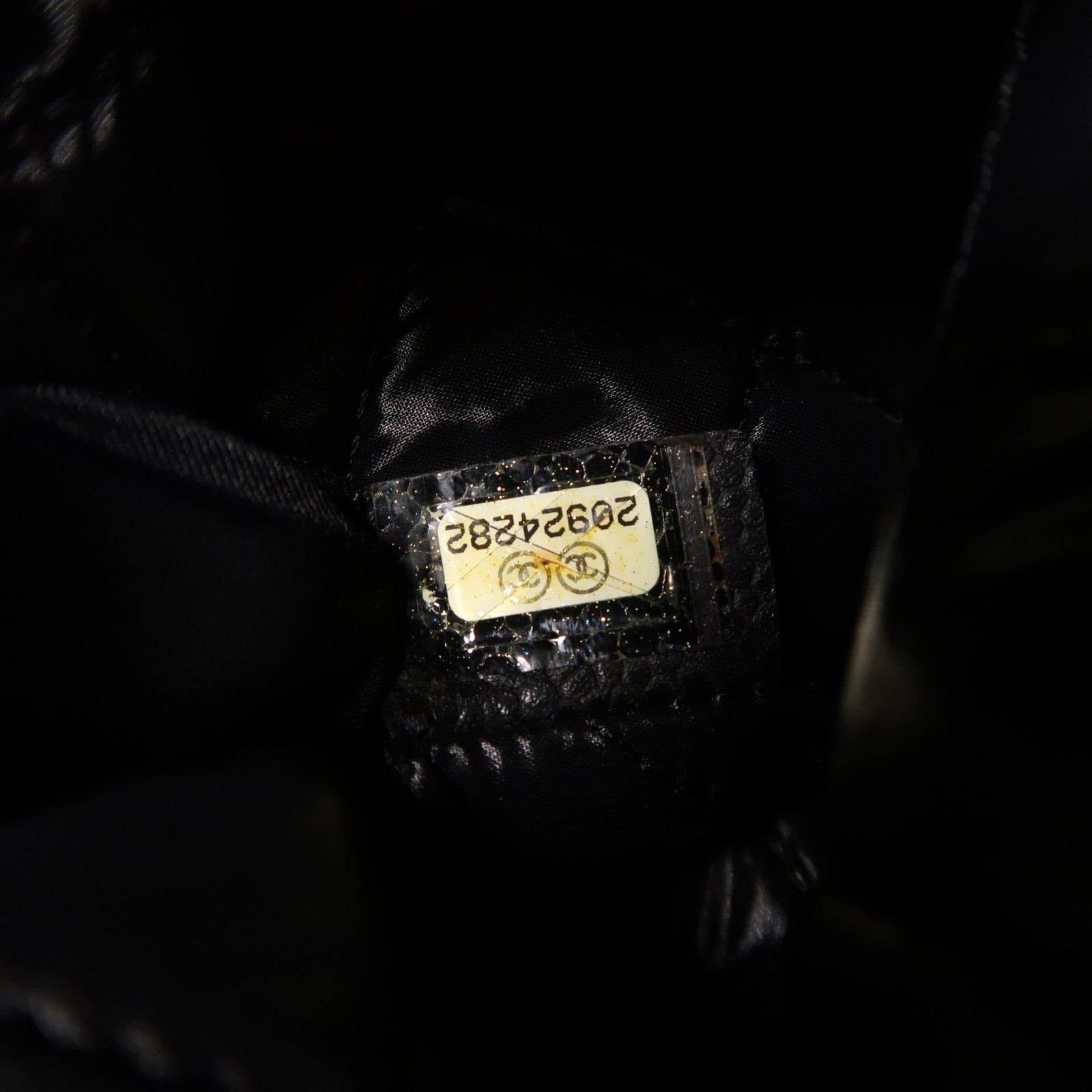 CHANEL 牛皮皮革Clutch Bag銀扣手拿包