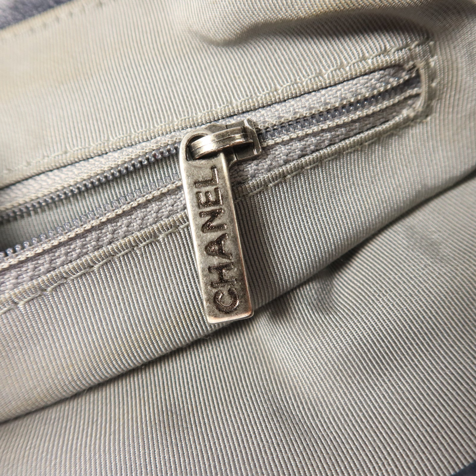 CHANEL 牛皮皮革Tote Bag鏈帶肩背袋