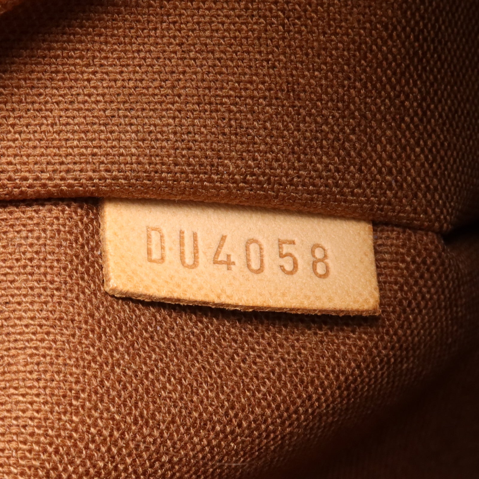 LOUIS VUITTON Monogram Cabas Beaubourg金扣肩背袋