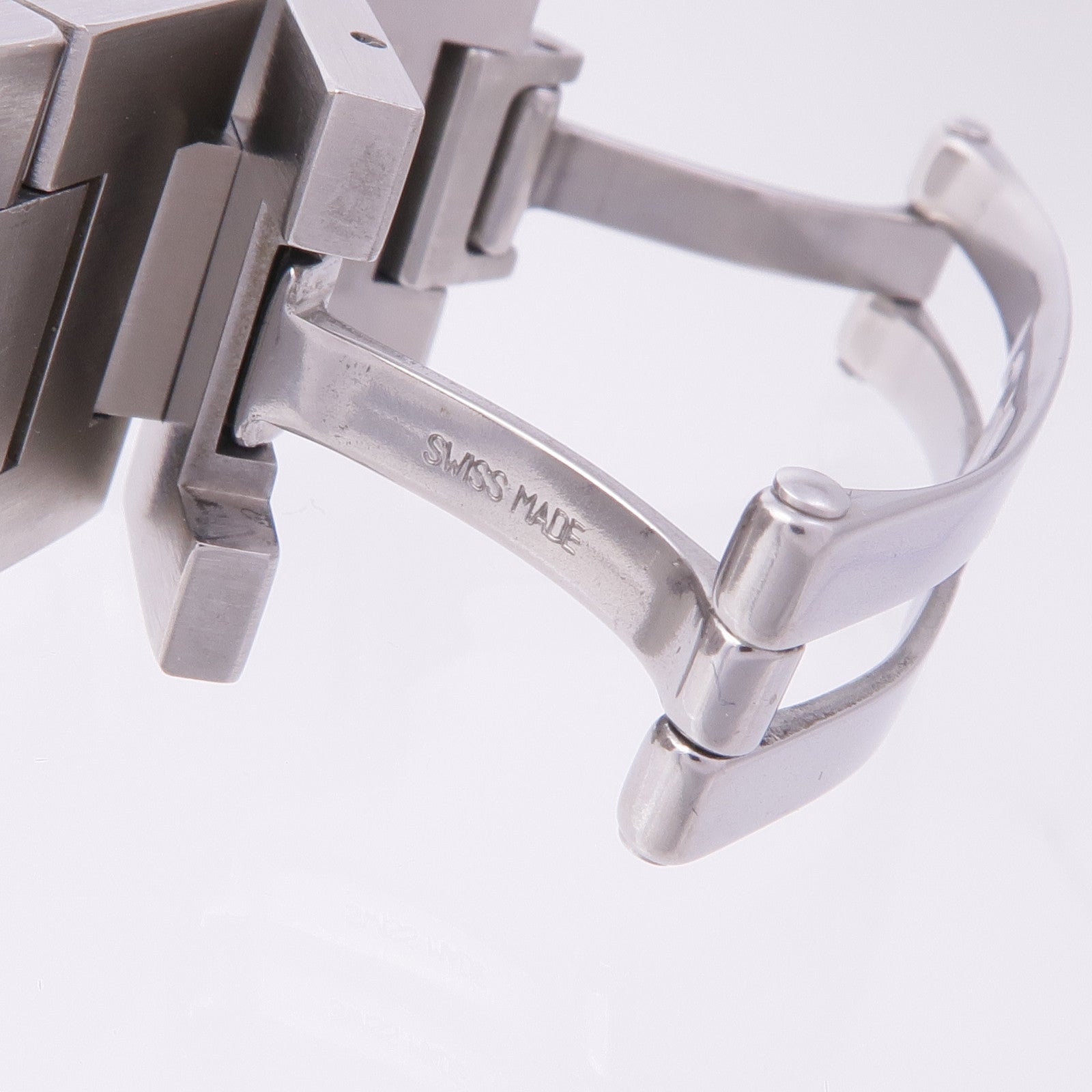 CARTIER Pasha C 2324