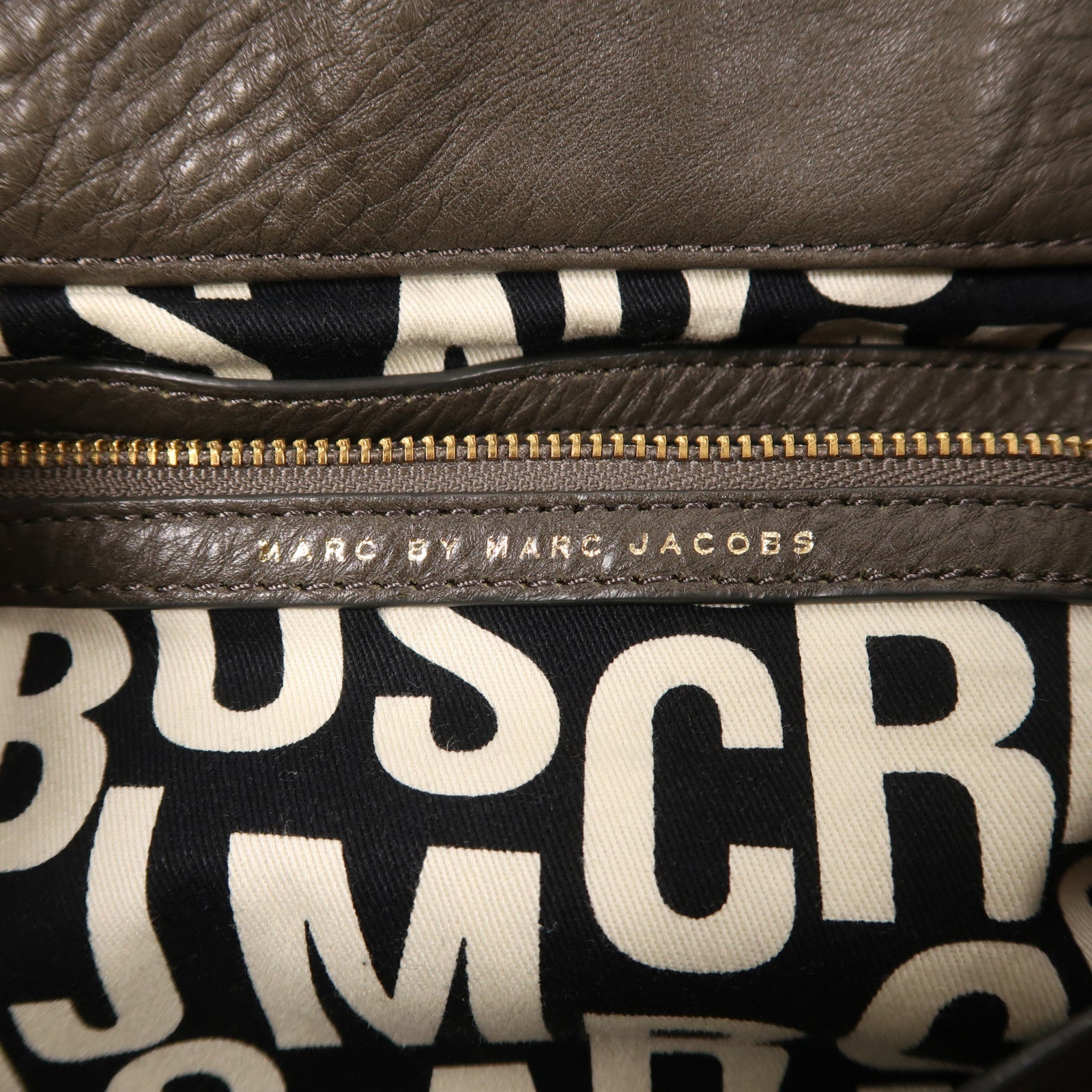 MARC BY MARC JACOBS 牛皮皮革Backpack金扣背包