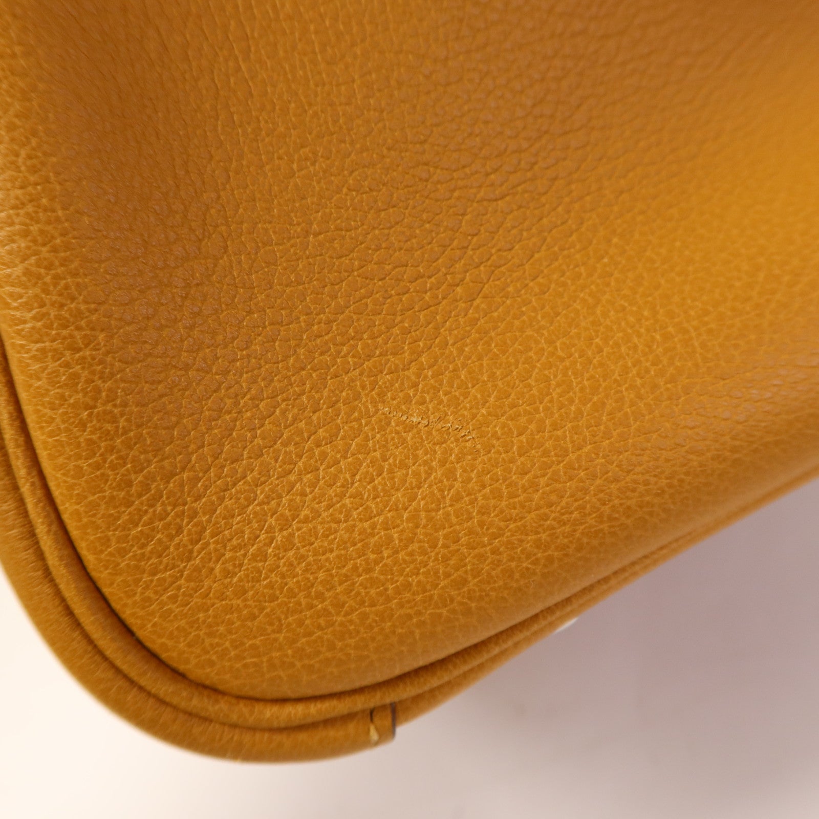 HERMES Evercolor皮革Lindy 30銀扣手挽肩背兩用袋Sesame