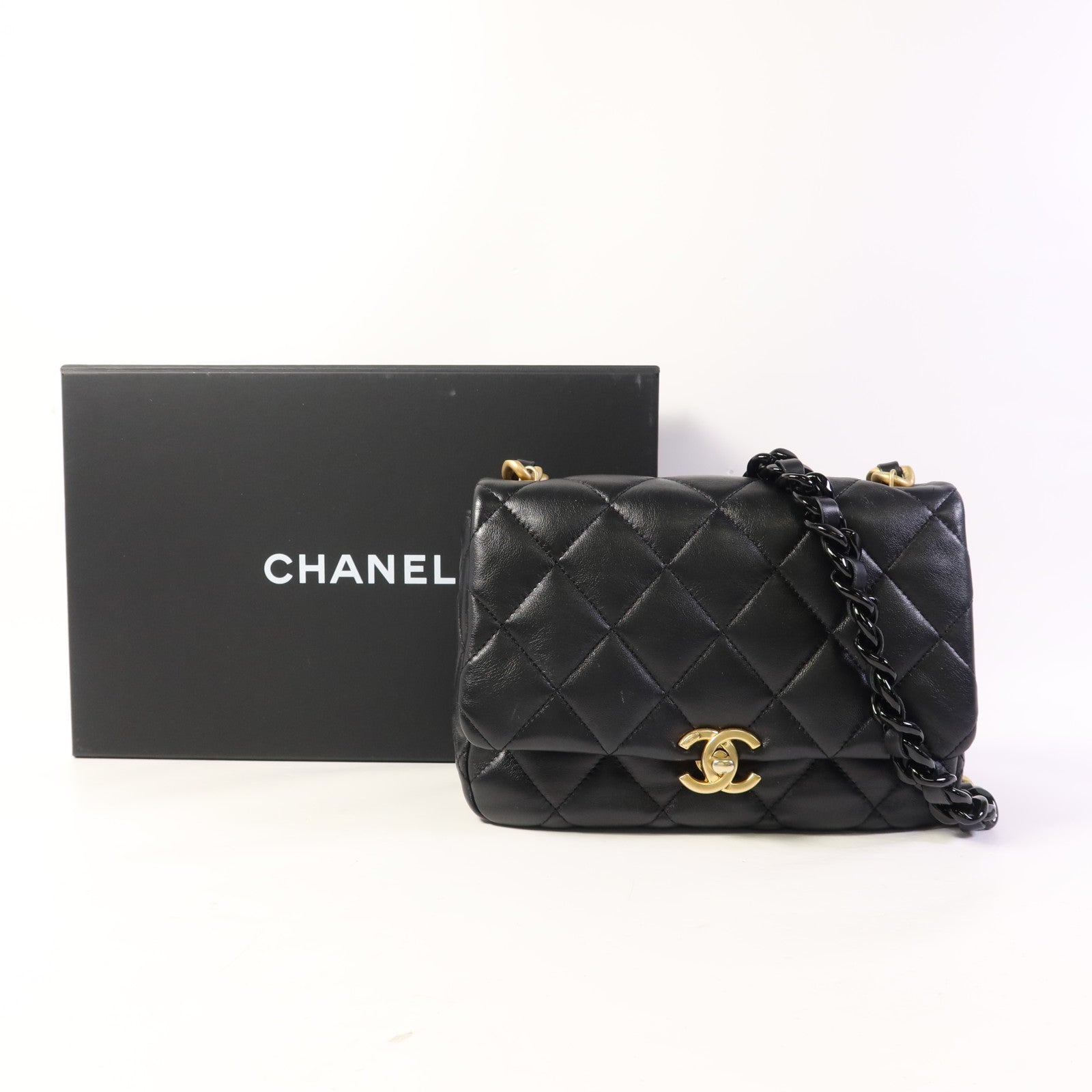 CHANEL 羊皮皮革Chain Shoulder Bag金扣鏈帶肩背袋