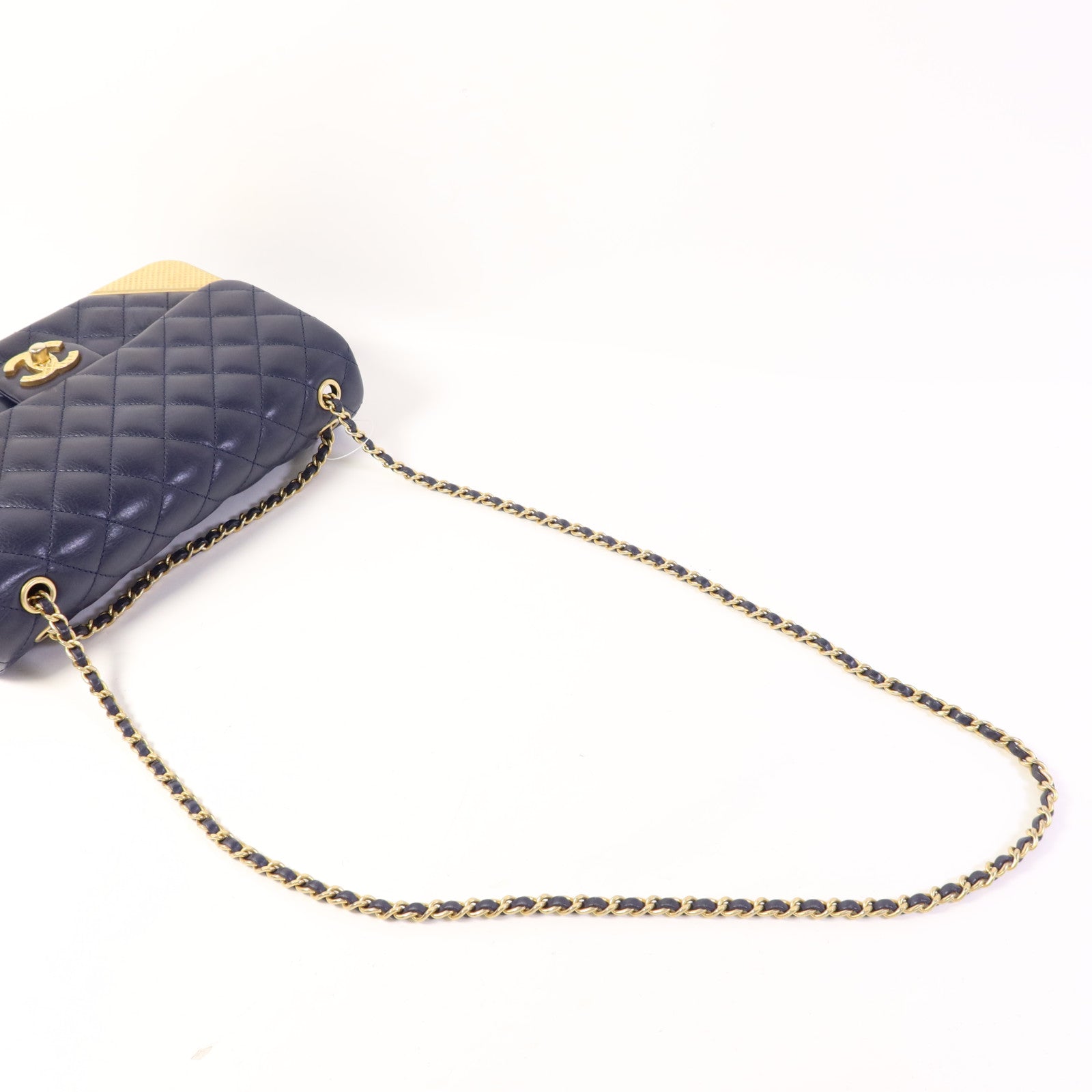 CHANEL 牛皮皮革Chain Shoulder Bag金扣鏈帶肩背袋