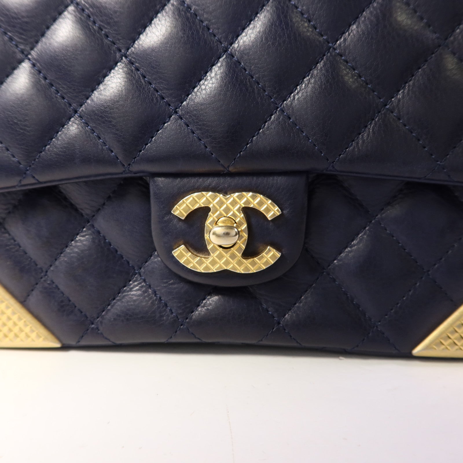 CHANEL 牛皮皮革Chain Shoulder Bag金扣鏈帶肩背袋
