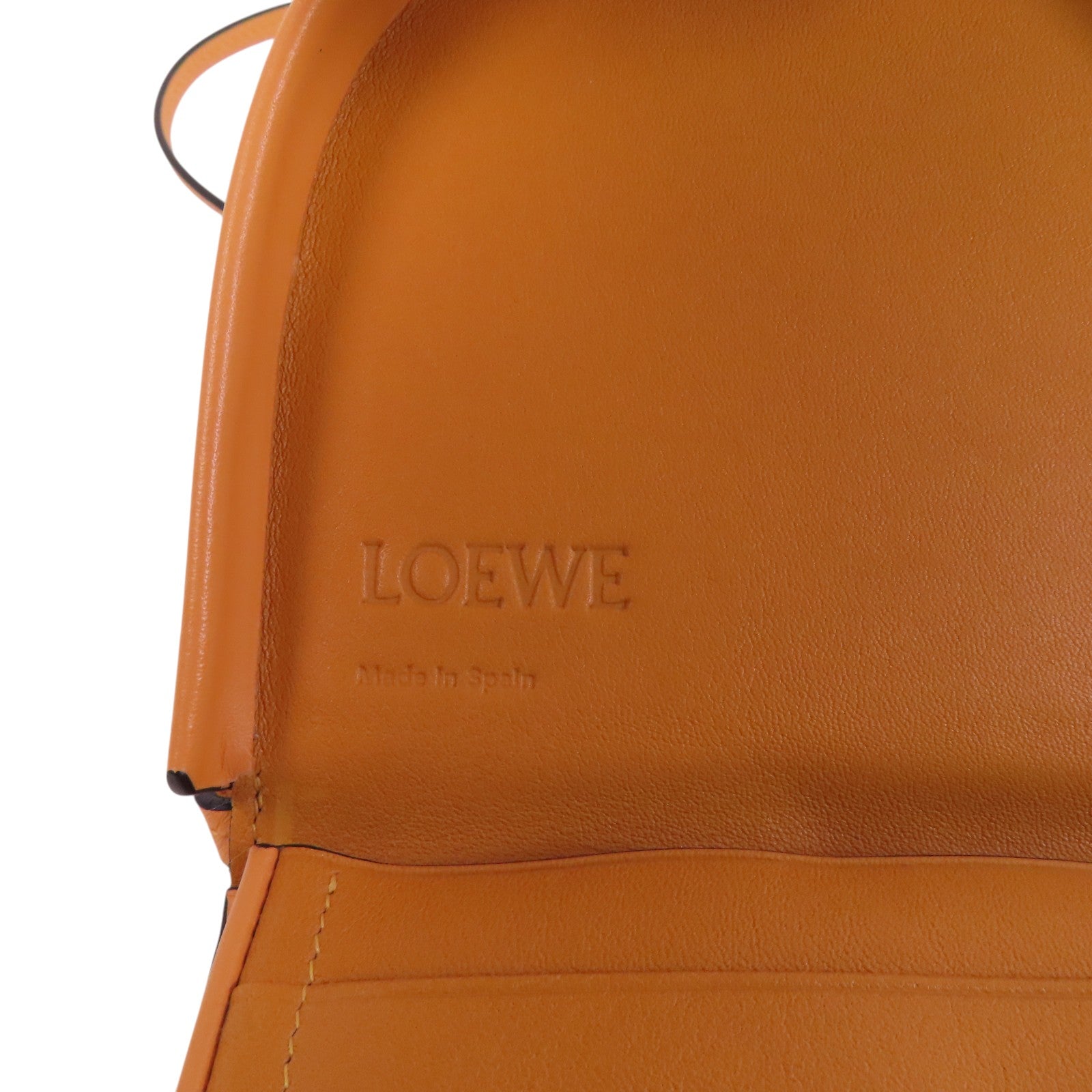 LOEWE 牛皮皮革Small Heel肩背袋