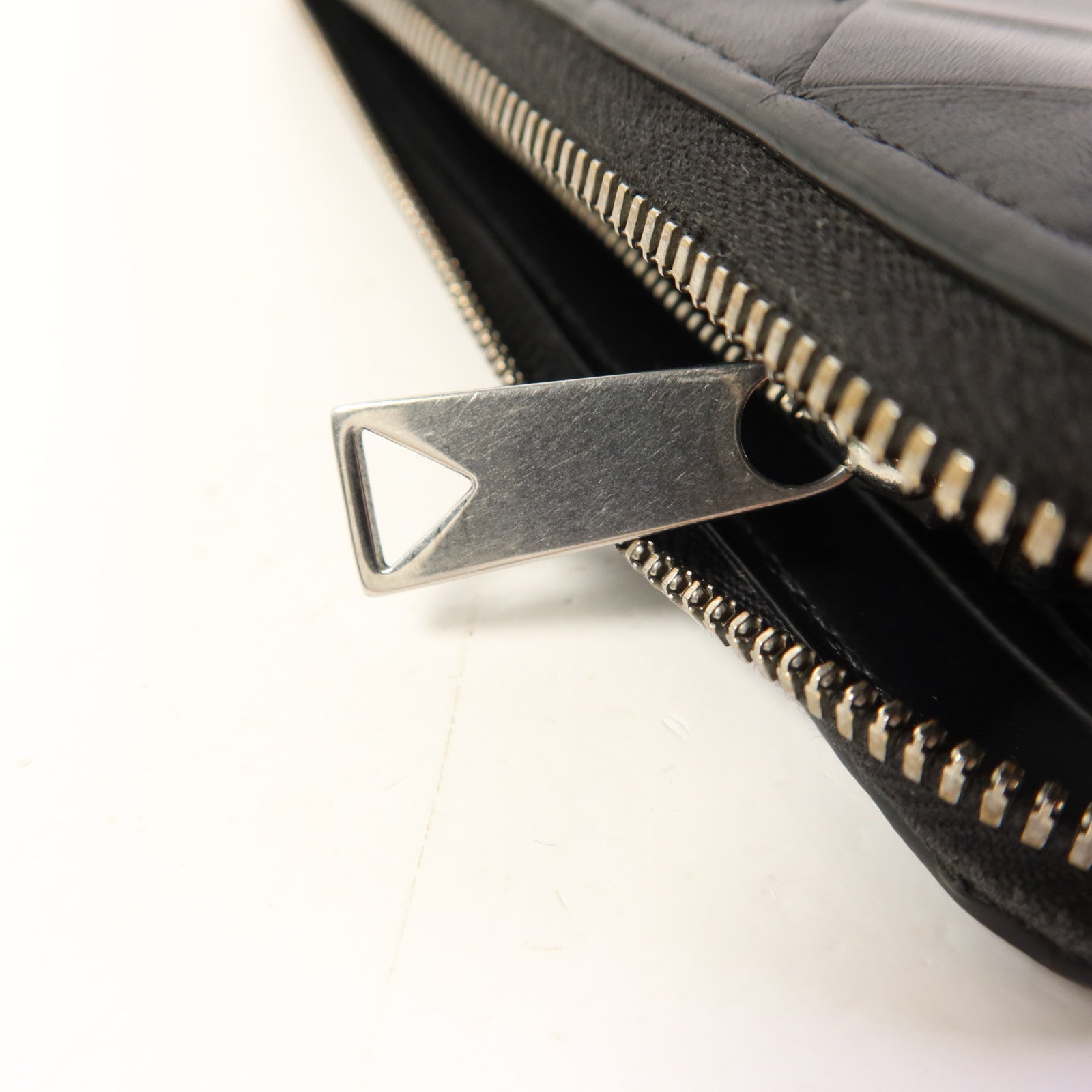 BOTTEGA VENETA 織紋皮革Long Round Wallet銀扣長錢包