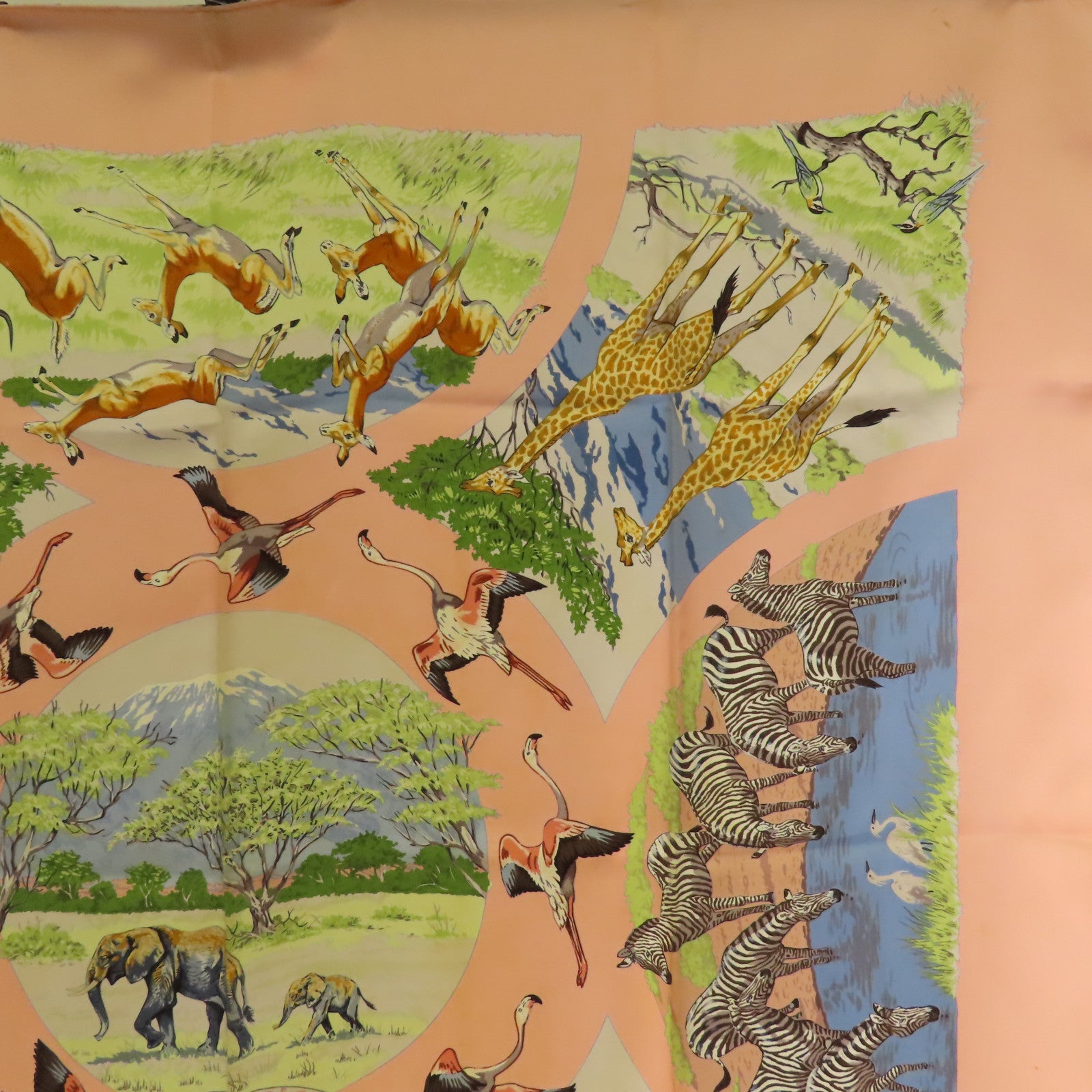 HERMES 絲質Scarf絲巾