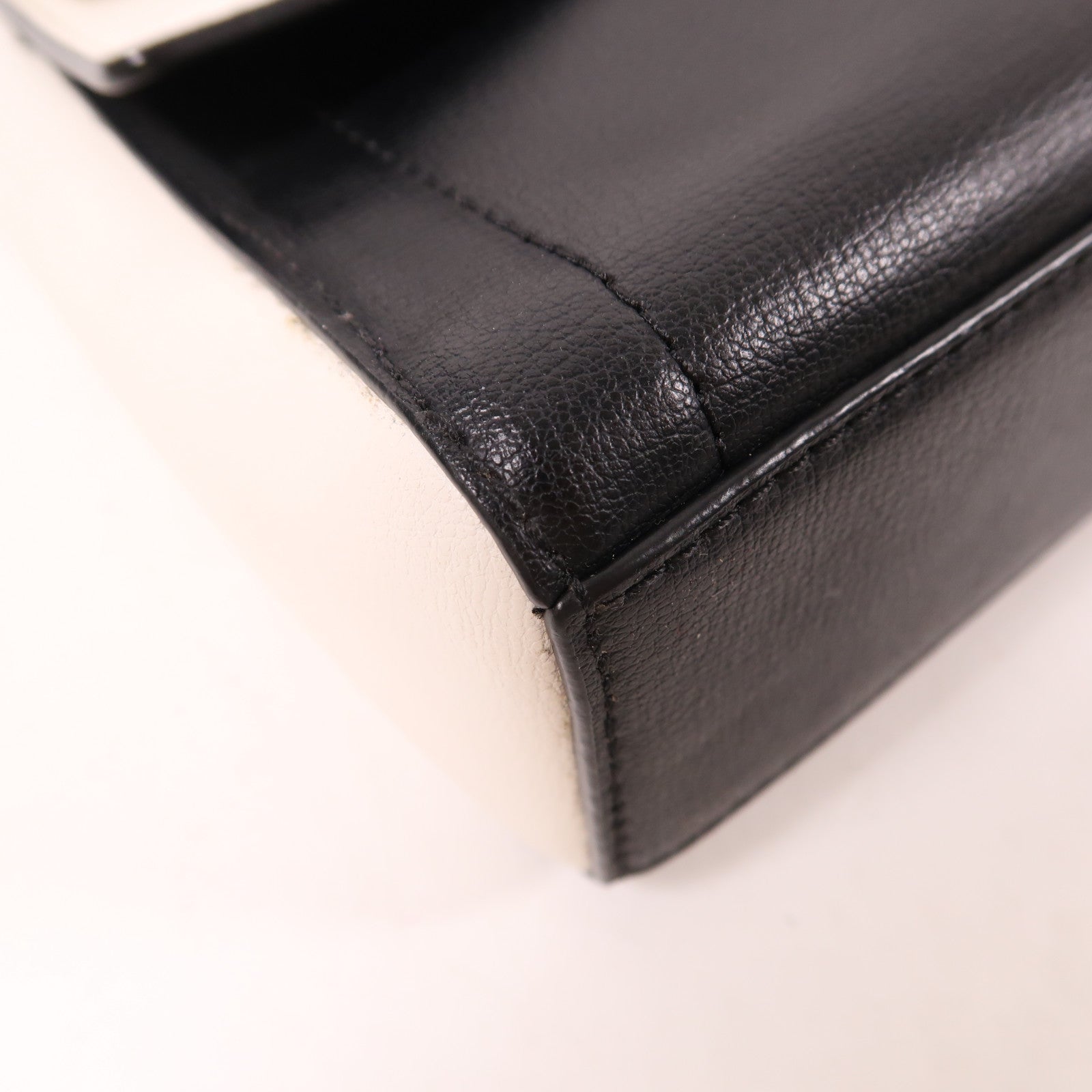 Michael Kors 牛皮皮革Chain Shoulder金扣鏈帶肩背袋