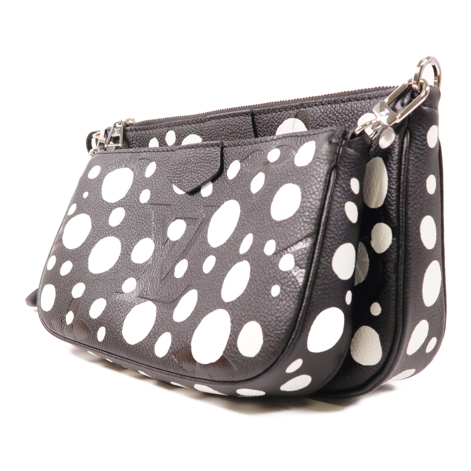 LOUIS VUITTON【激減優惠】 Monogram Empreinte LV X YK Multi Pochette Accessoires銀扣手挽肩背兩用袋