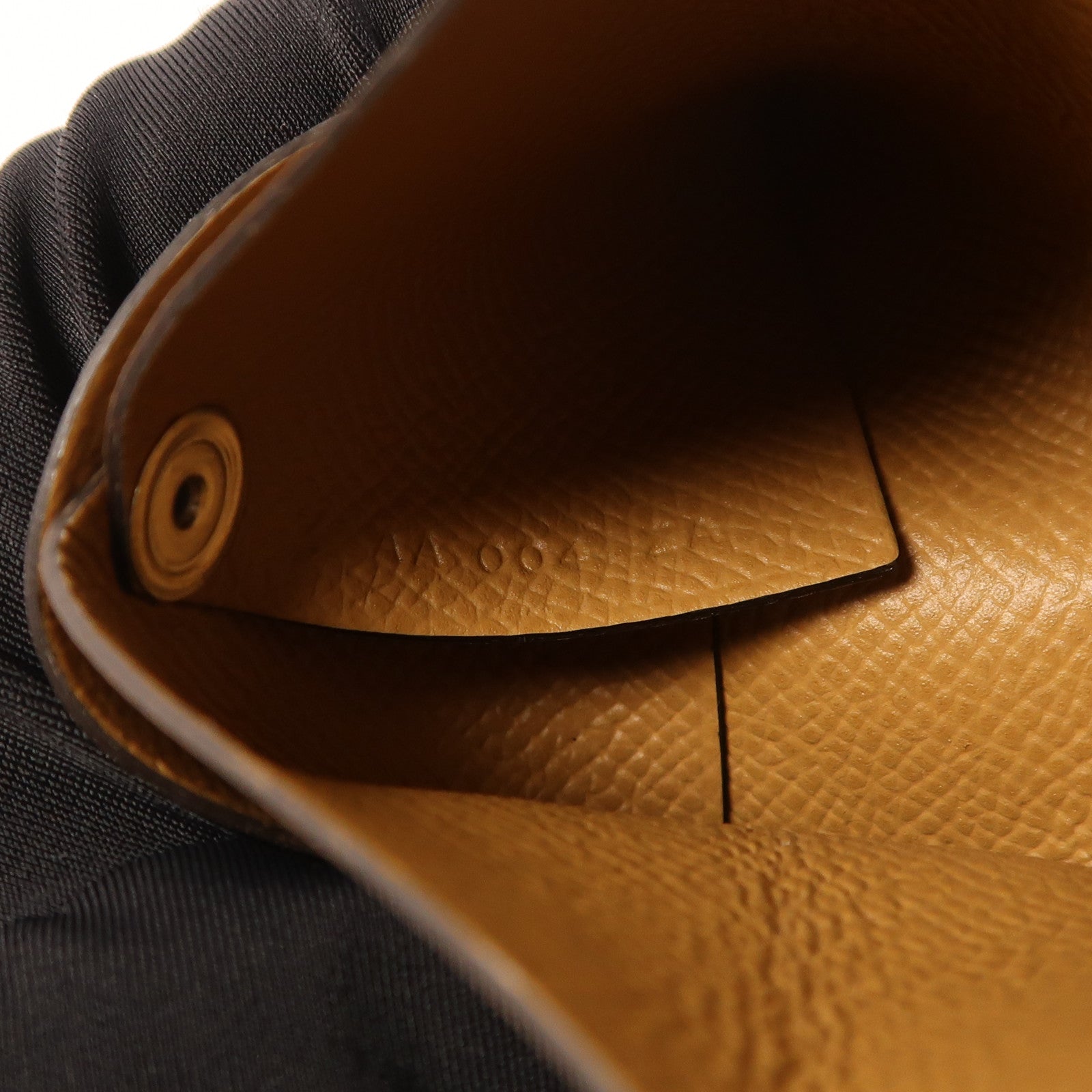 HERMES Epsom皮革Bastia銀扣零錢包Gold