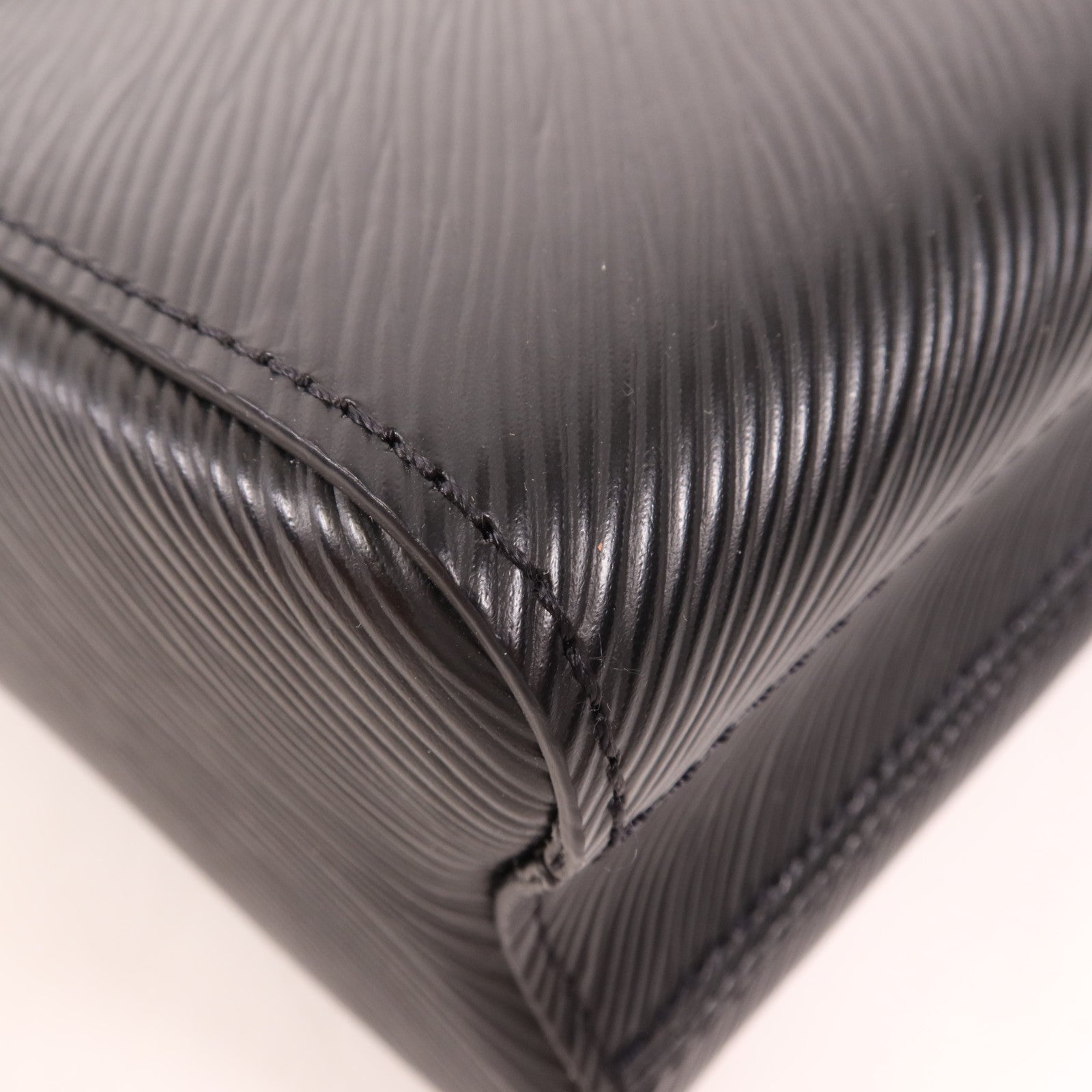 LOUIS VUITTON Epi Twist MM金扣肩背袋