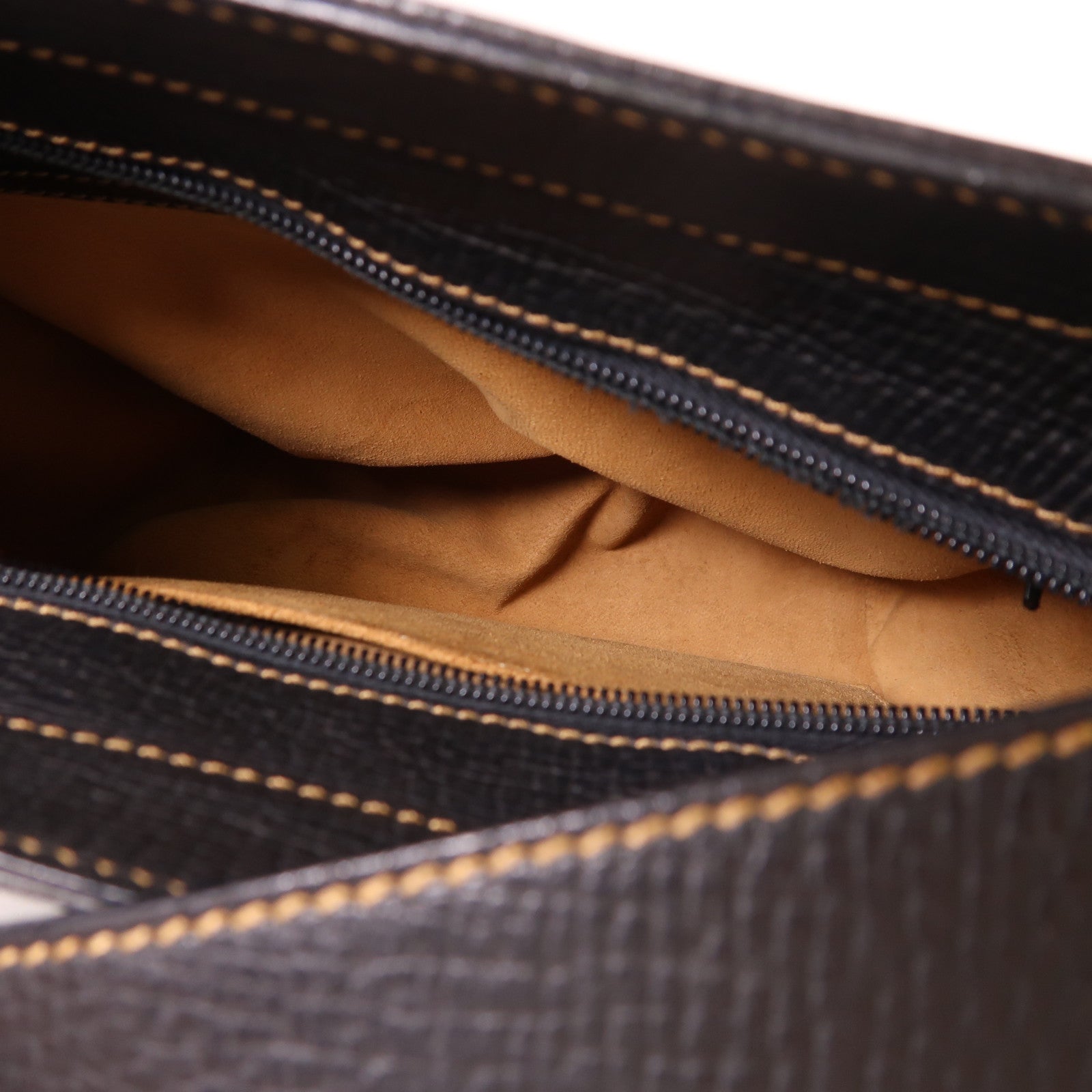 LOEWE 牛皮皮革Shoulder Bag肩背袋