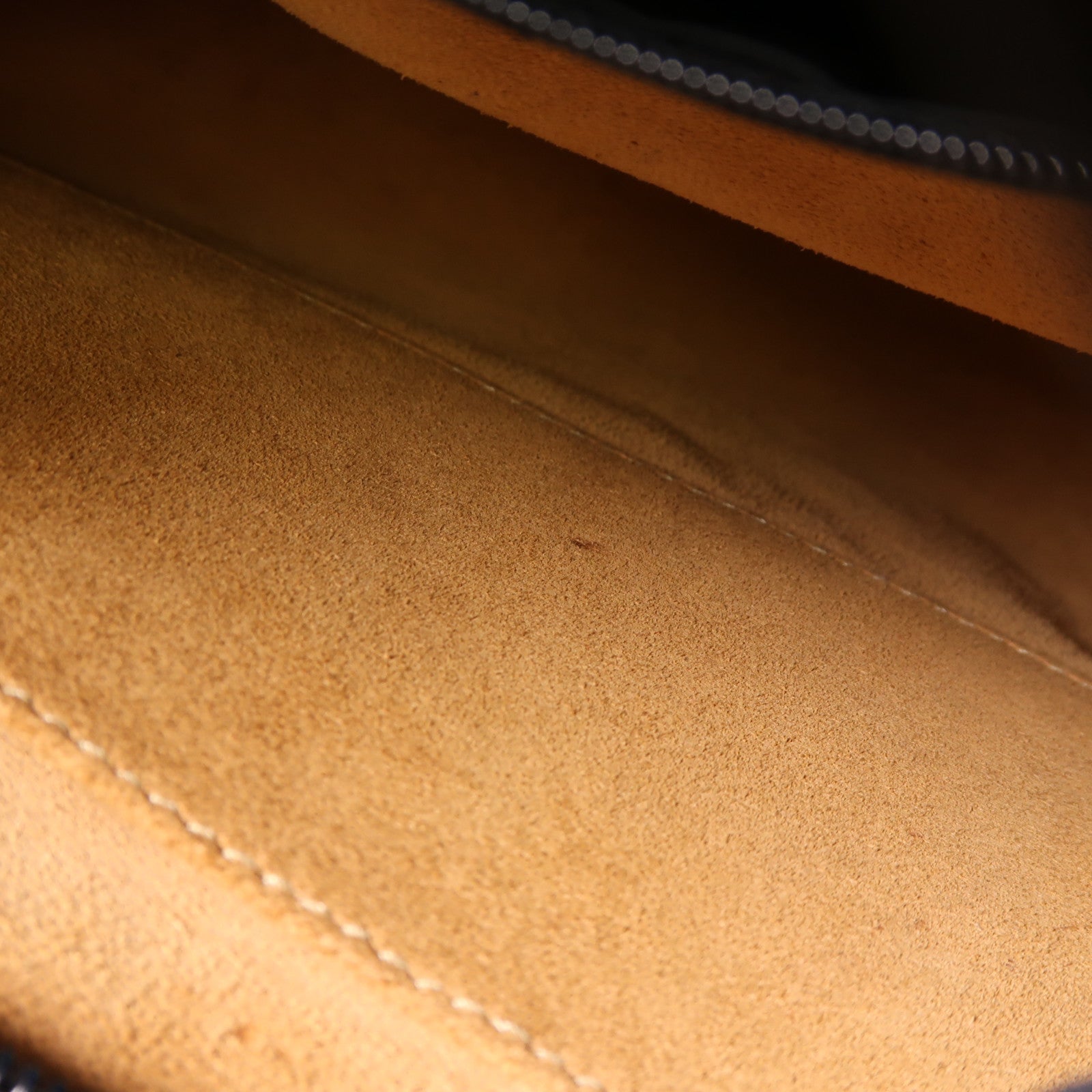 LOEWE 牛皮皮革Shoulder Bag肩背袋