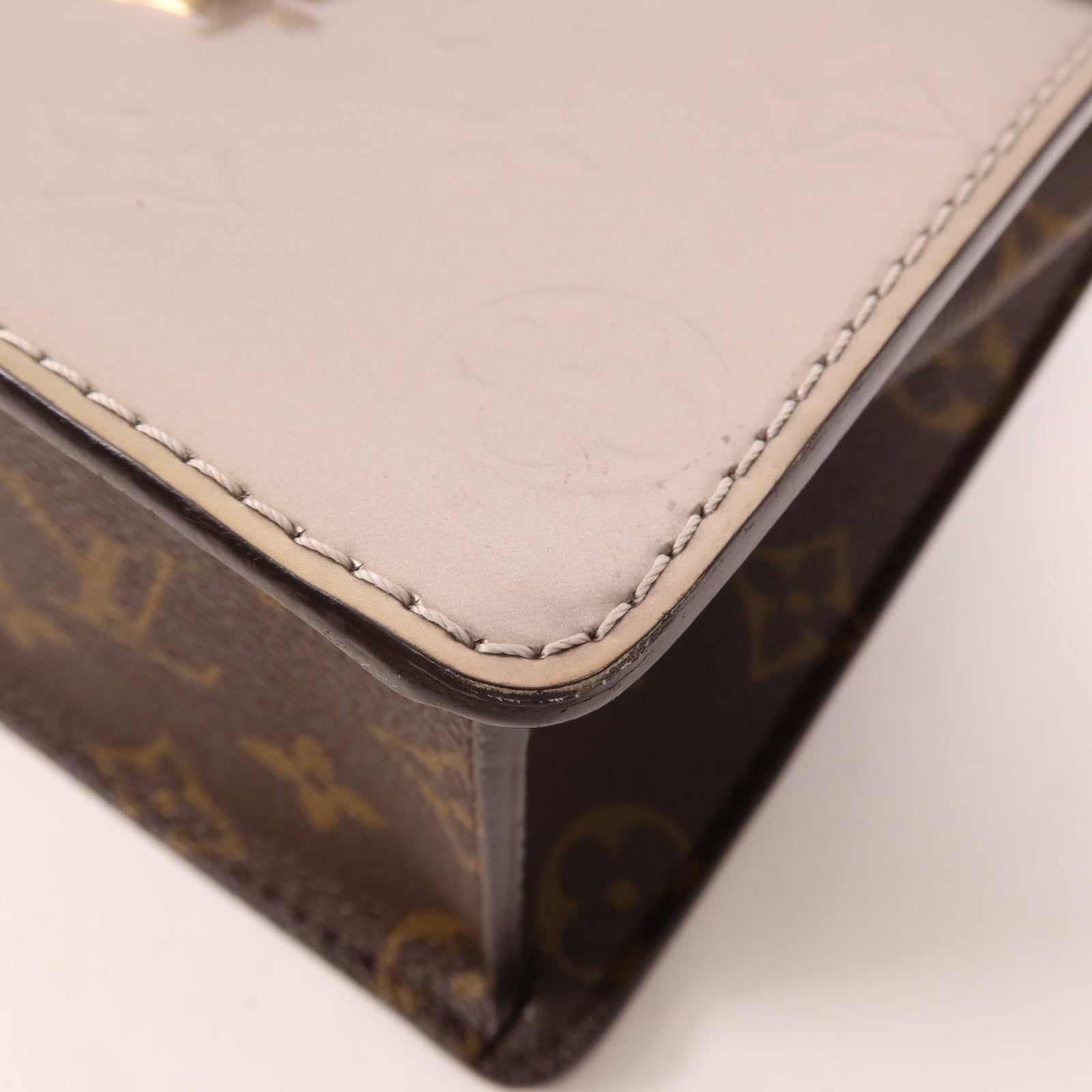 LOUIS VUITTON Vernis Spring Street金扣手挽肩背兩用袋