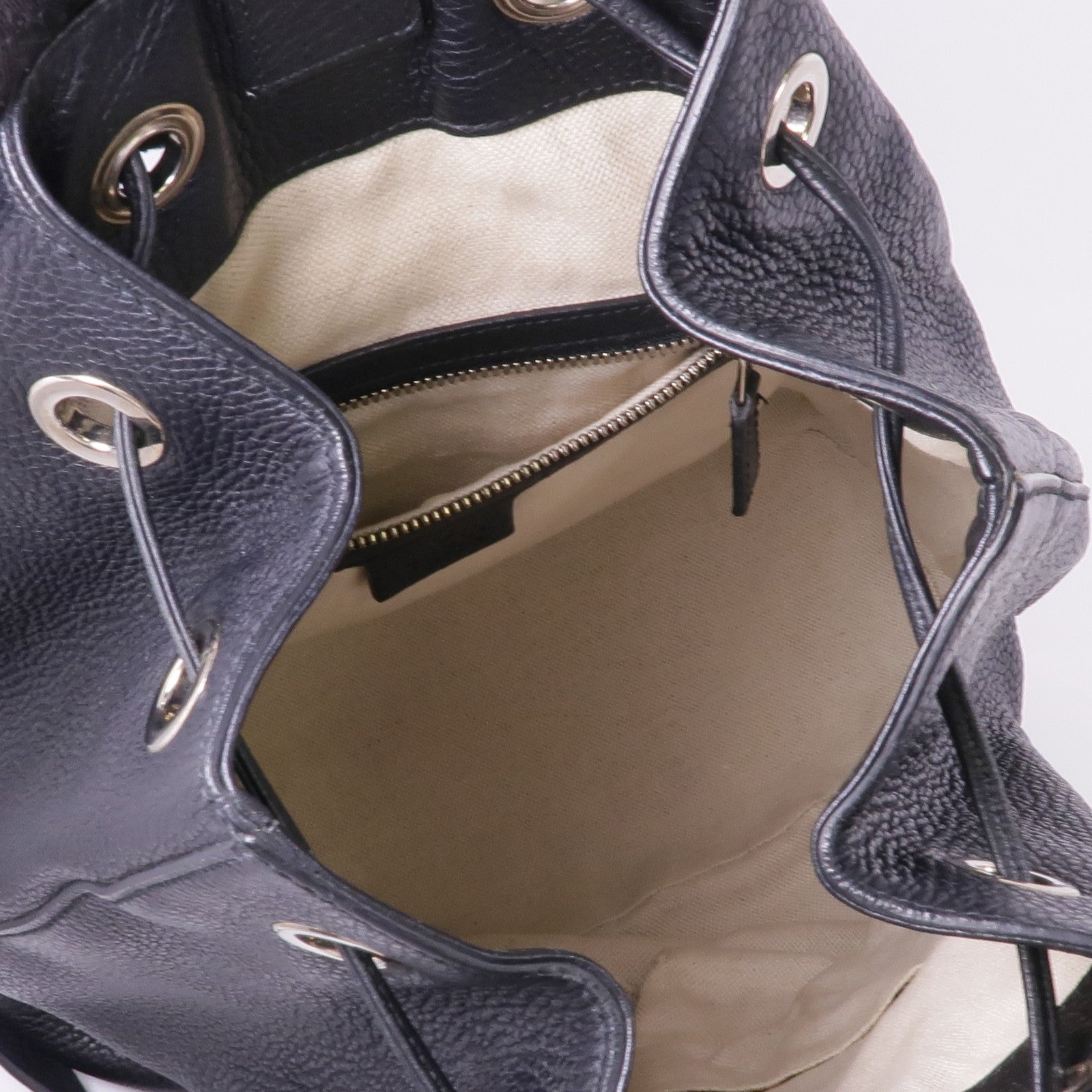 GUCCI 牛皮皮革Soho Backpack銀扣背包