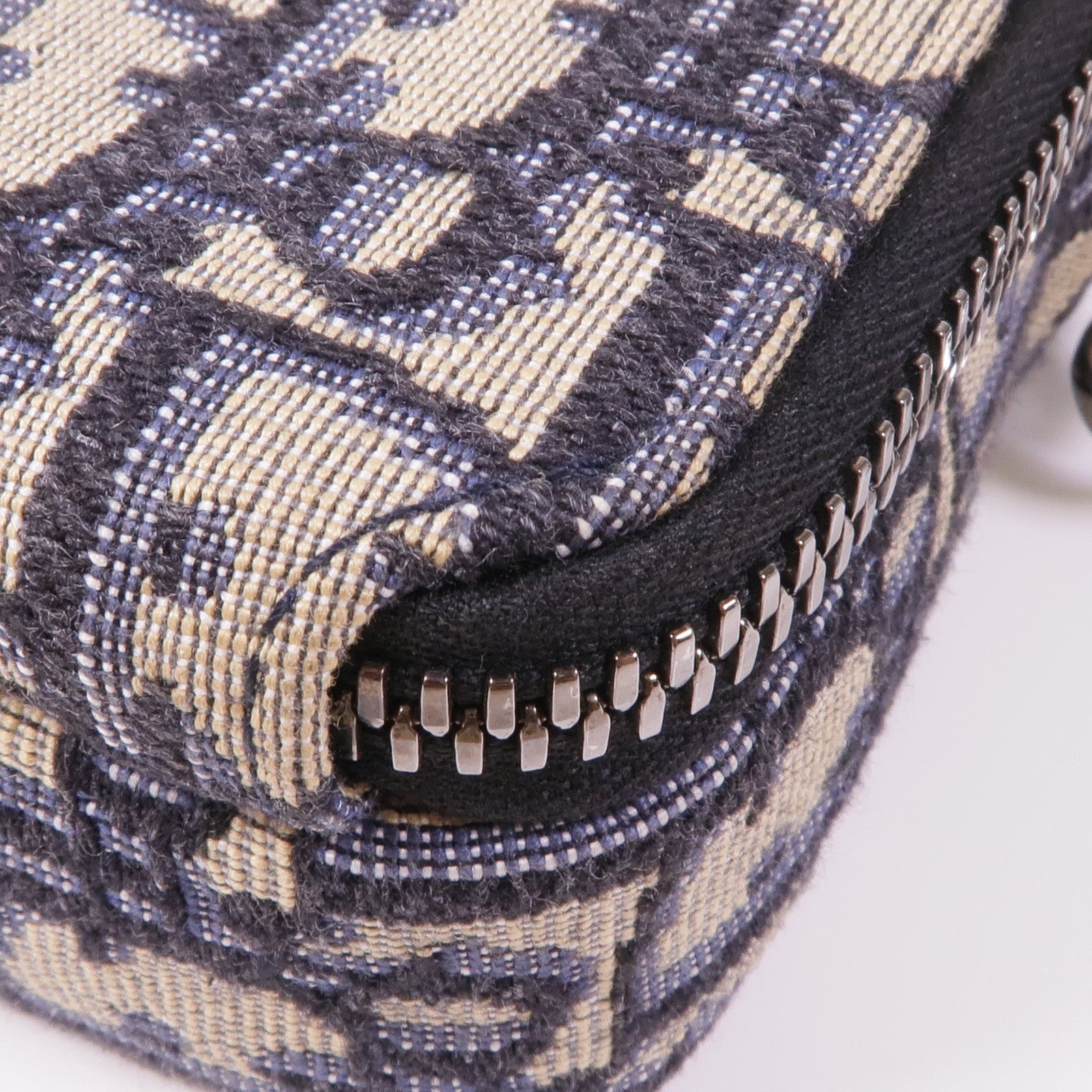 Dior 帆布Oblique銀扣肩背袋