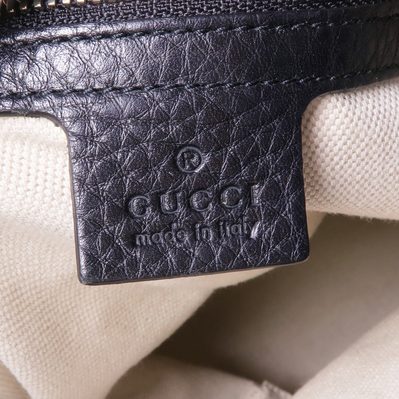 GUCCI 牛皮皮革Soho Backpack銀扣背包