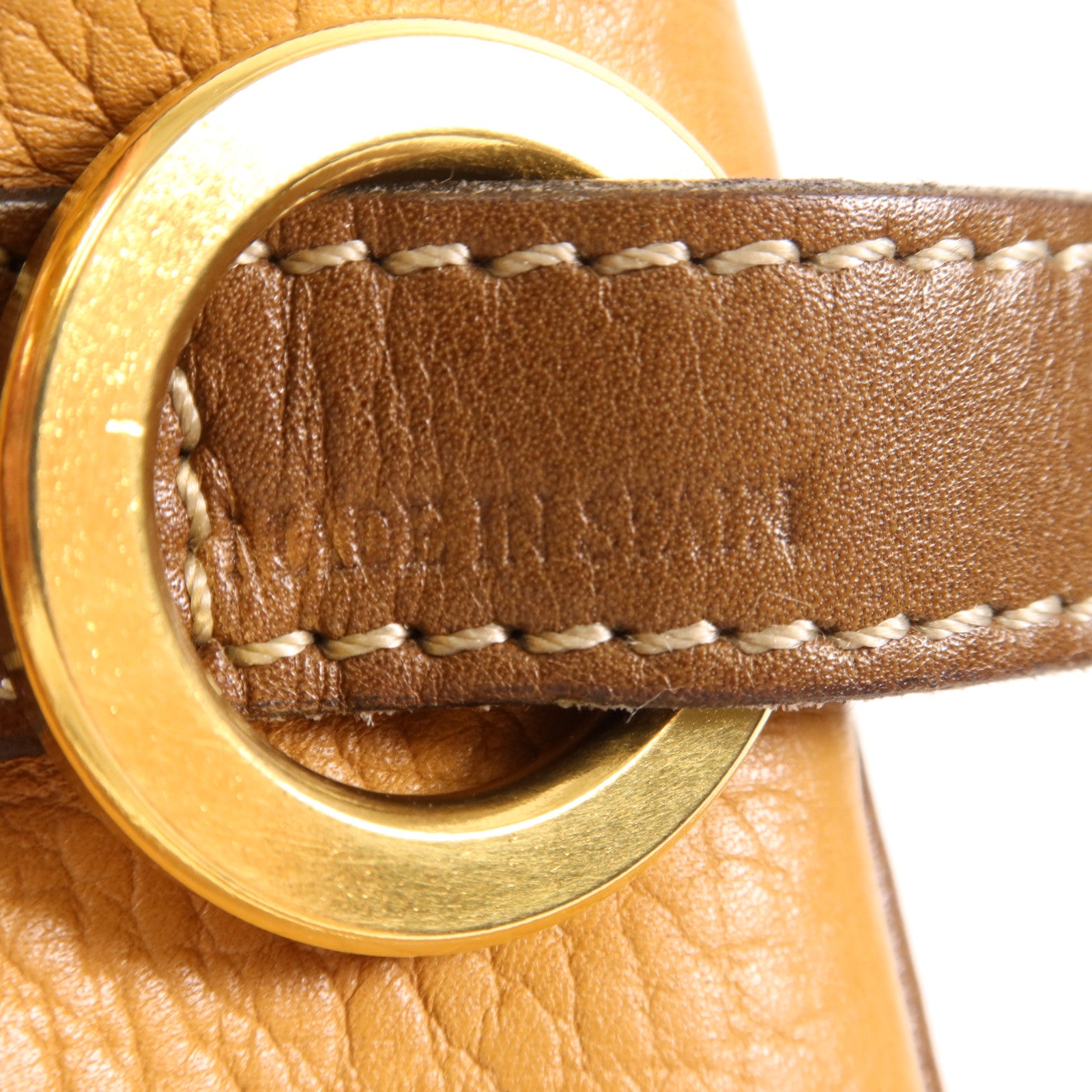 LOEWE 牛皮皮革Pouch金扣手拿包